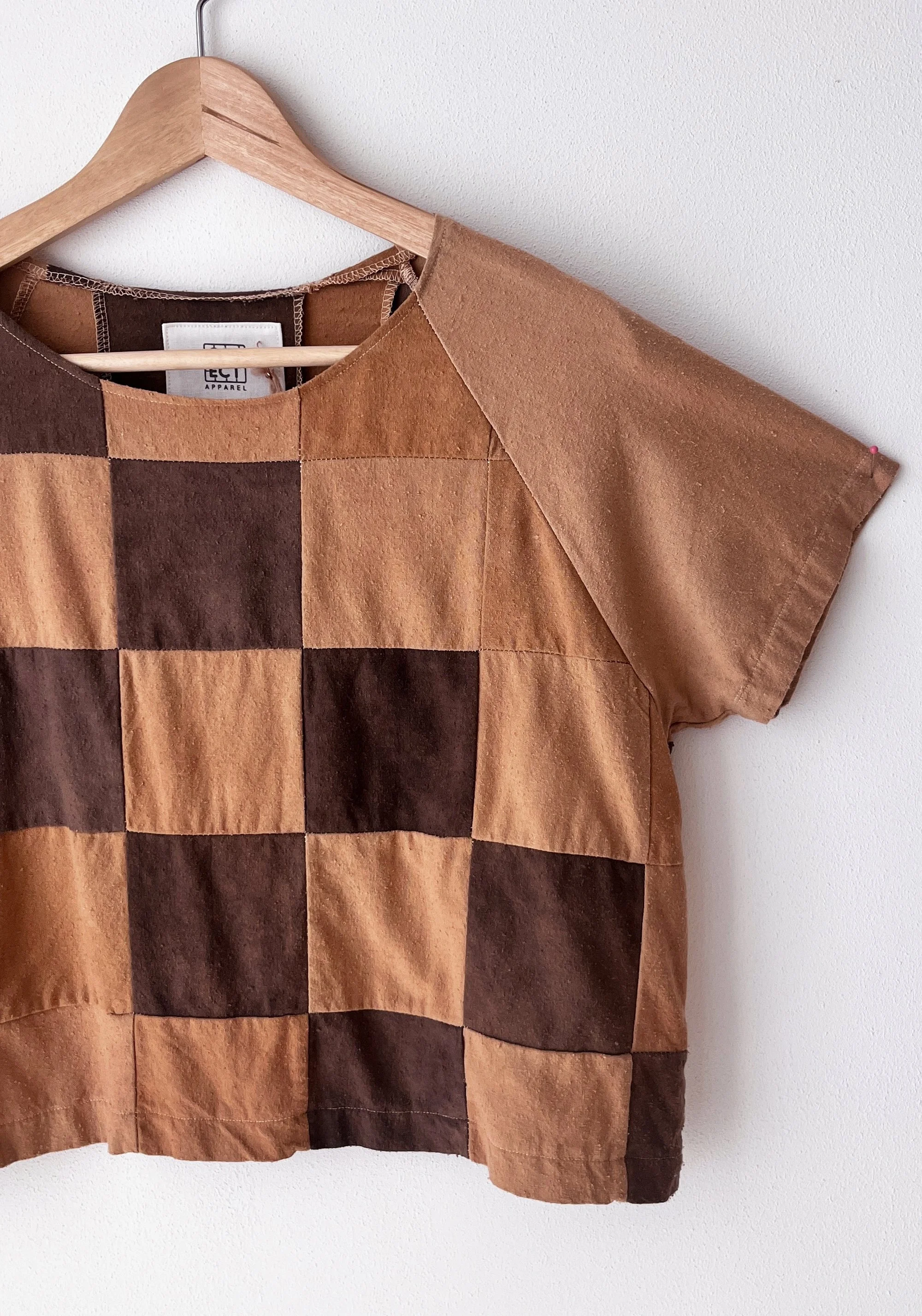 brown_tee_05.jpg