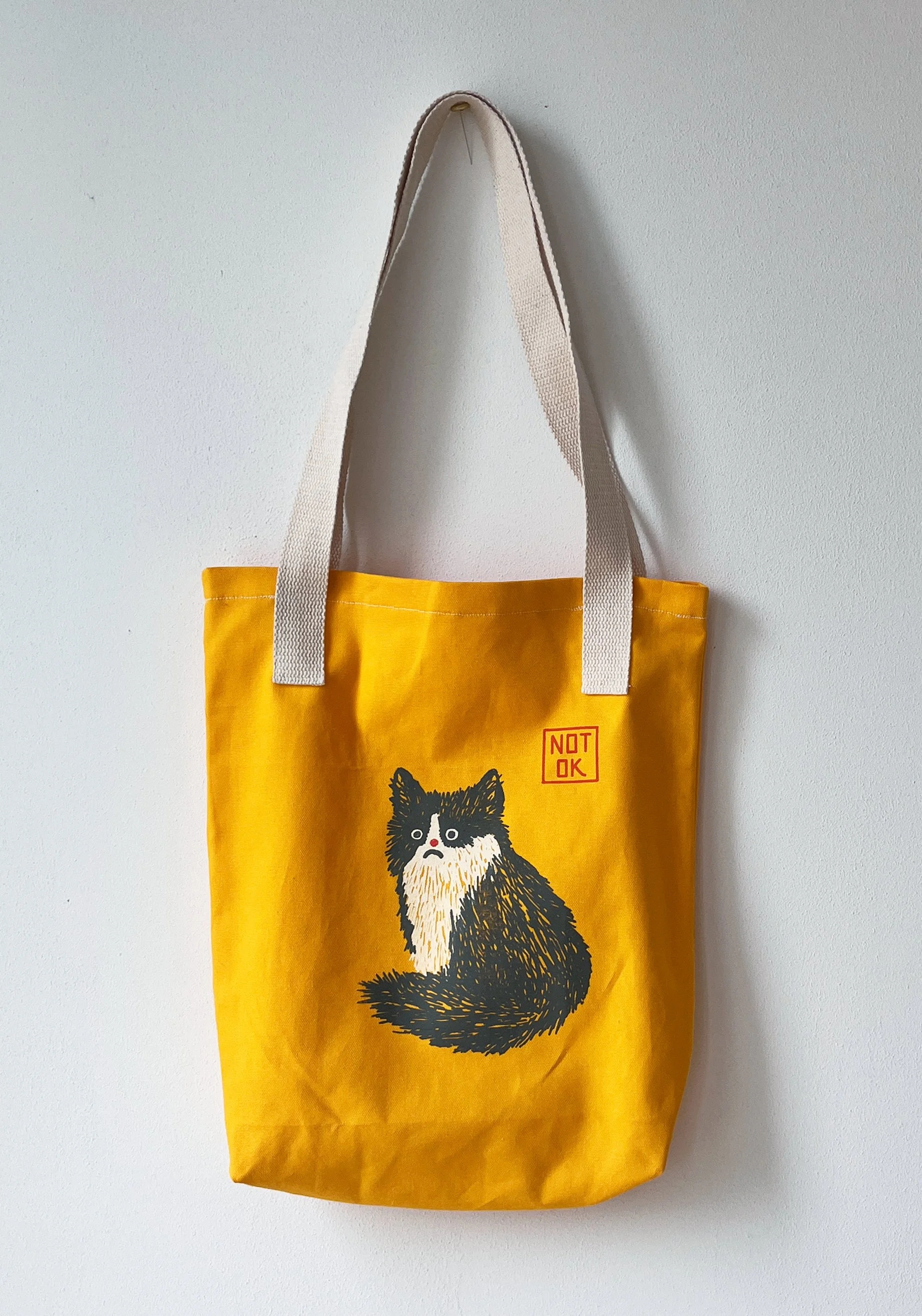 no-ok-kitty-tote_yellow_04.jpg