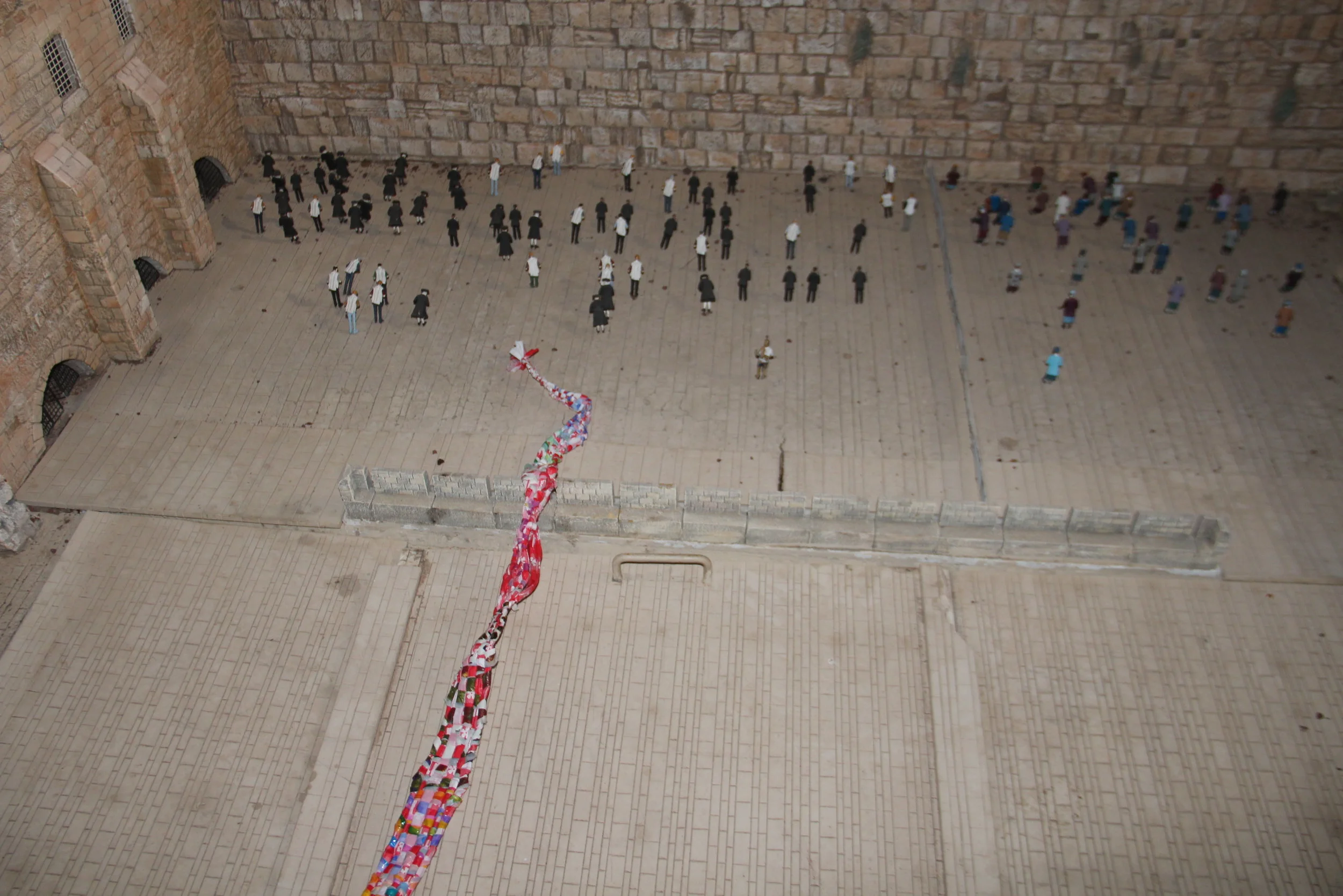 2014 Mini Israel Installation, Laturn, Israel