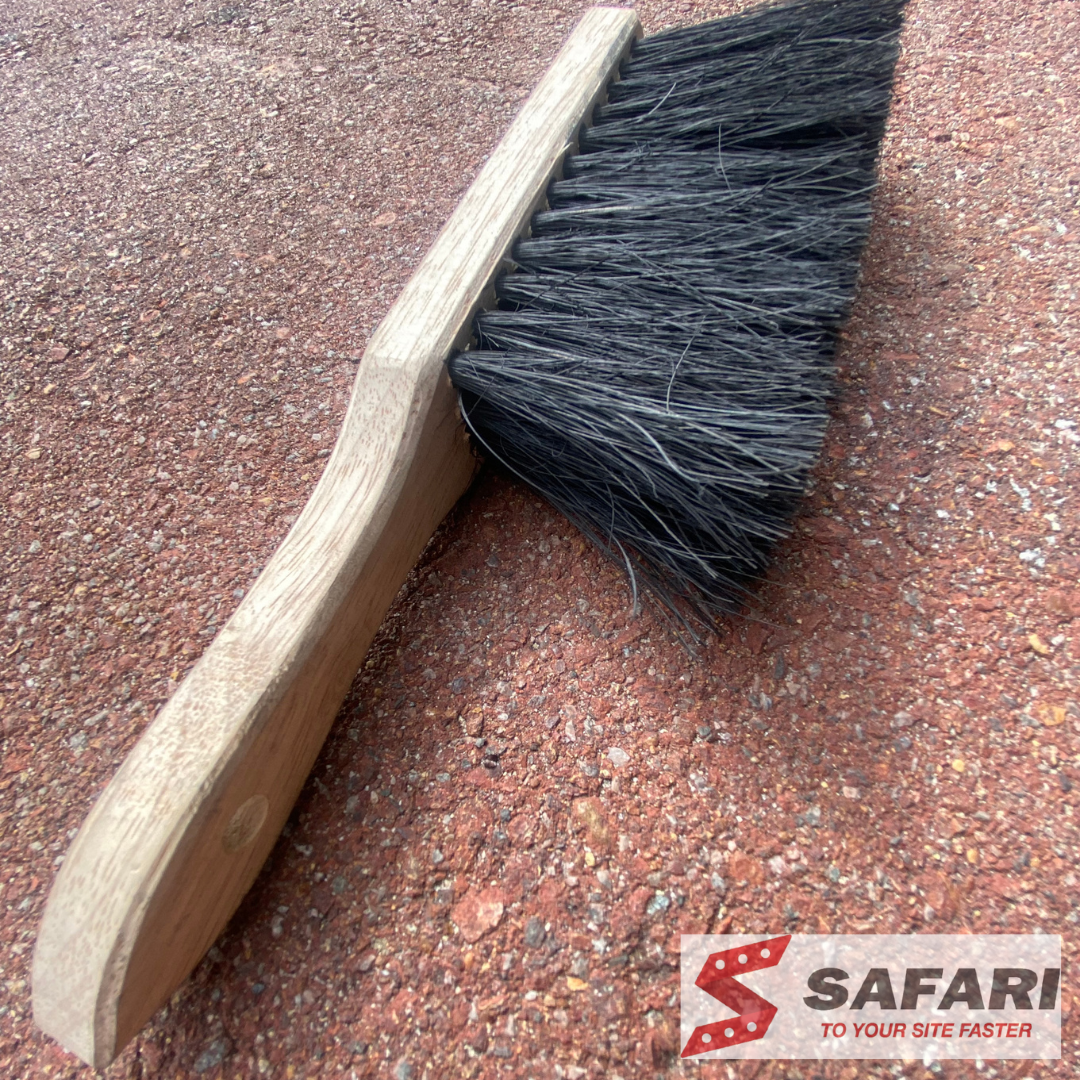 Badger Brush.png