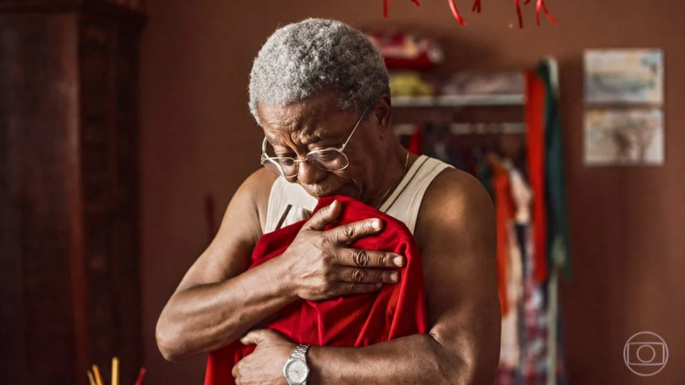 BlackSanta-Frames-3.jpg