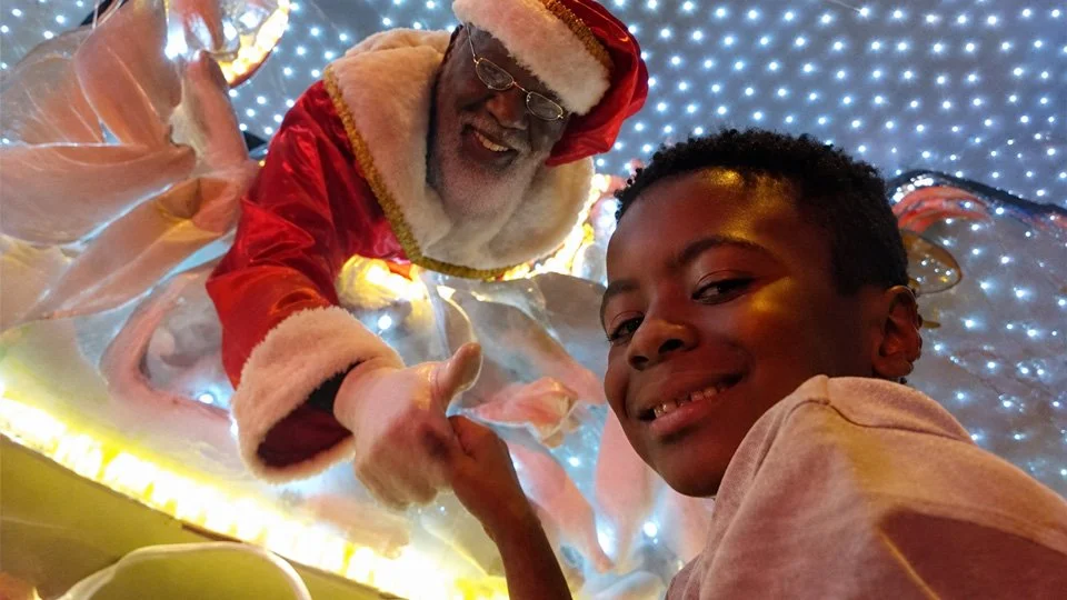 BlackSanta-Frames-9.jpg