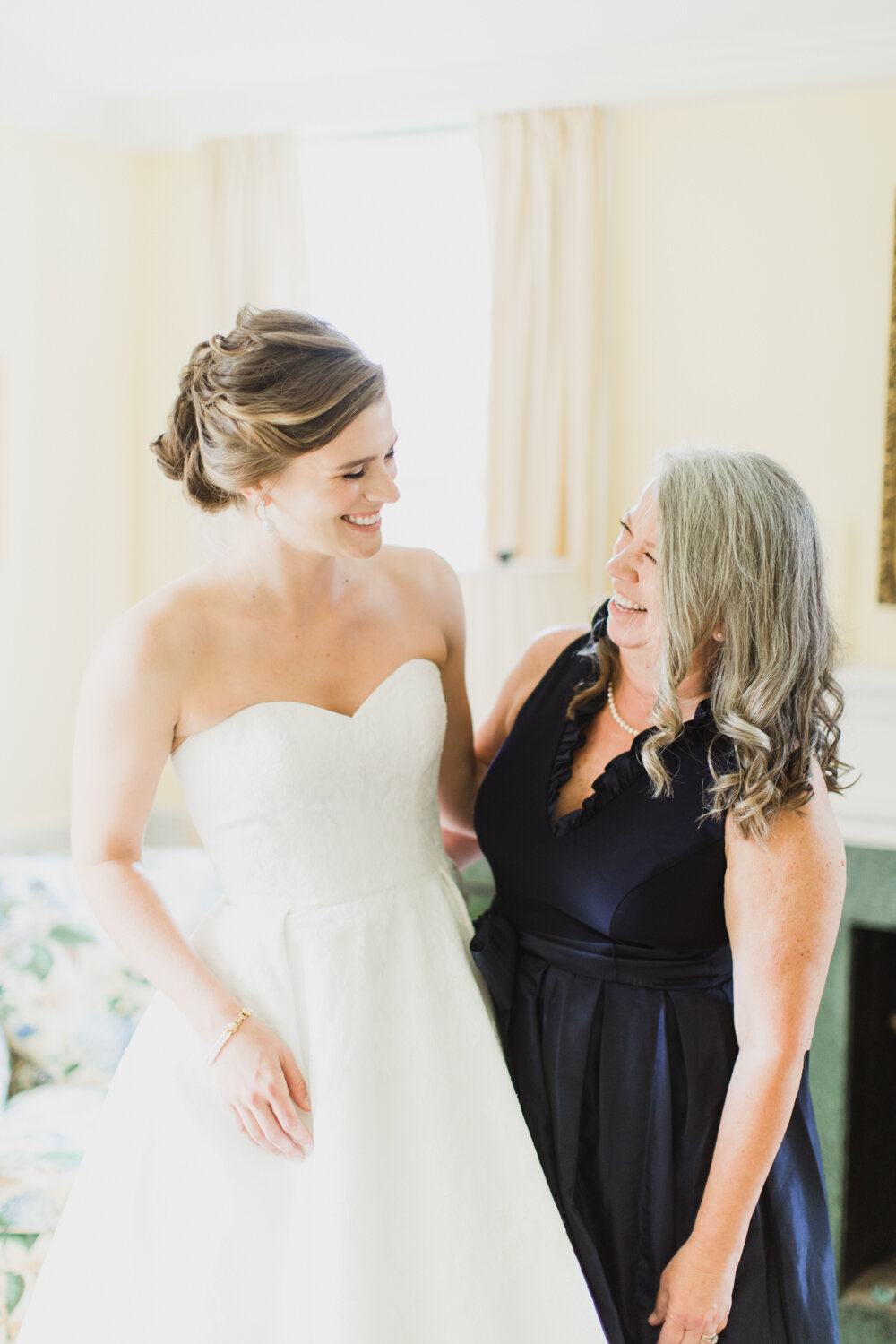 TaylorHolderCodyHolder_RaleighWeddingPhotographer_BestPhotographersChapelHill_MackenzieKernPhotography243.jpg