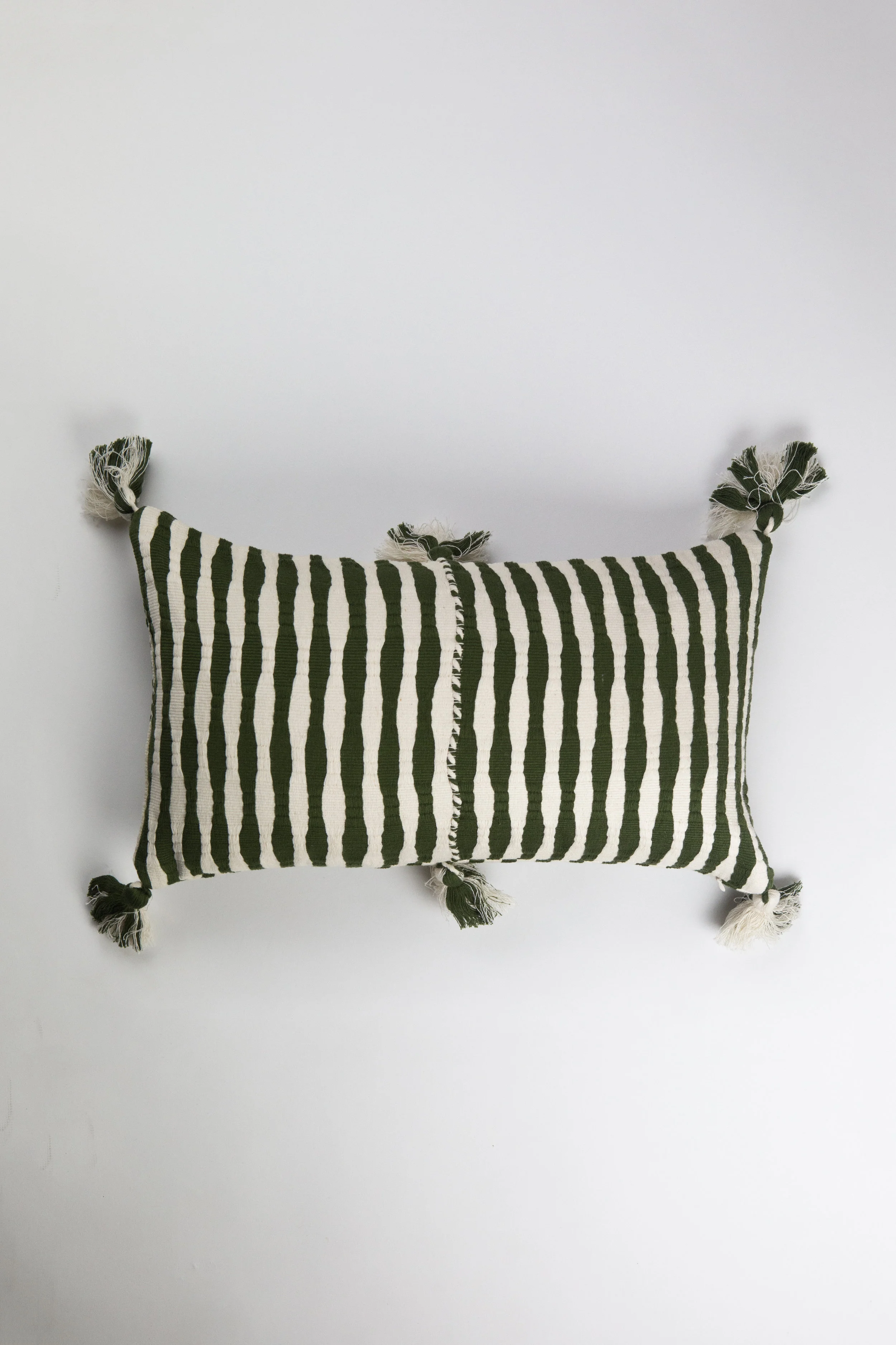 Antigua Olive 12x20 stripe.jpg