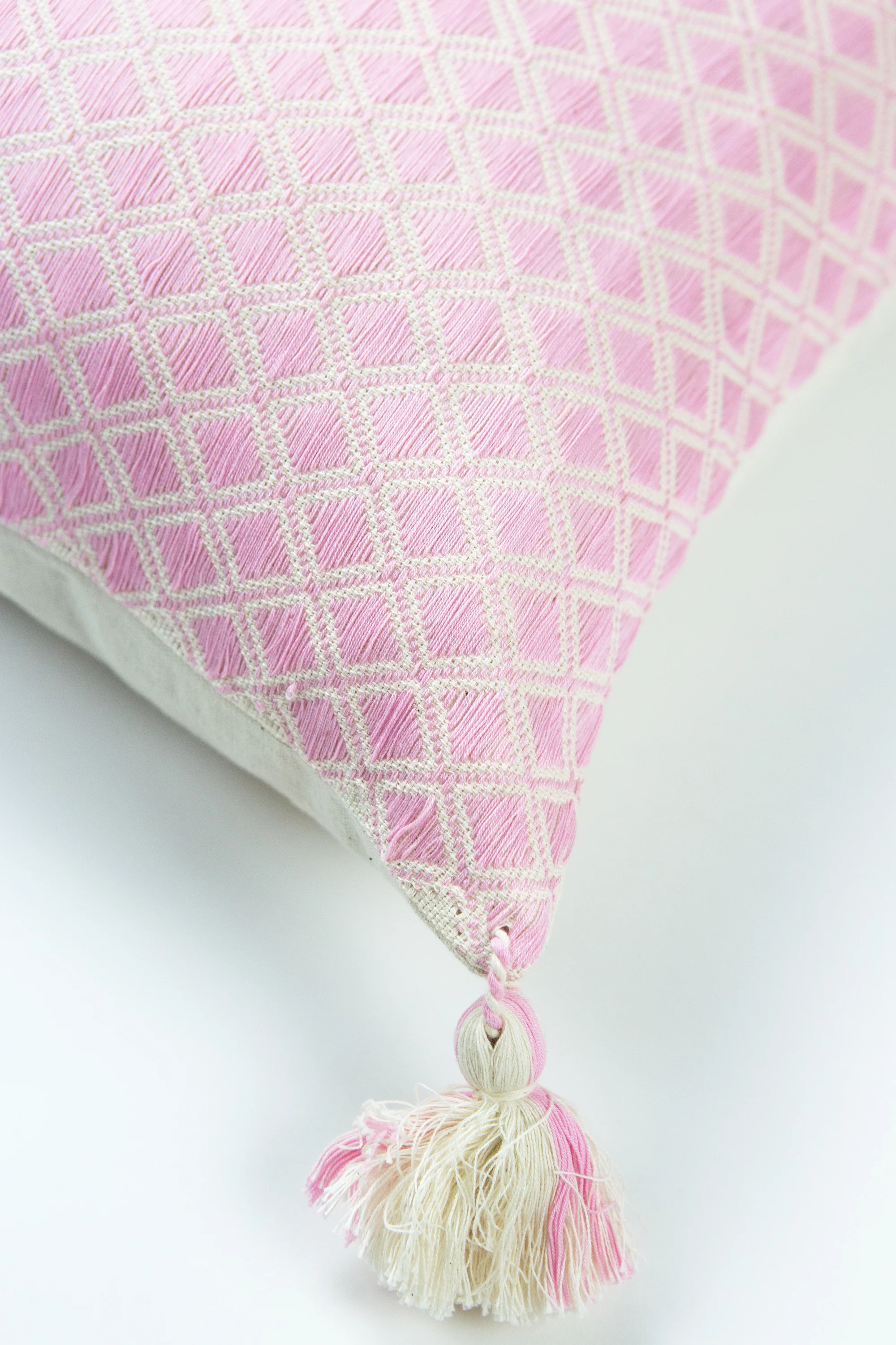 Comalapa Pink ZOOM WEB.jpg