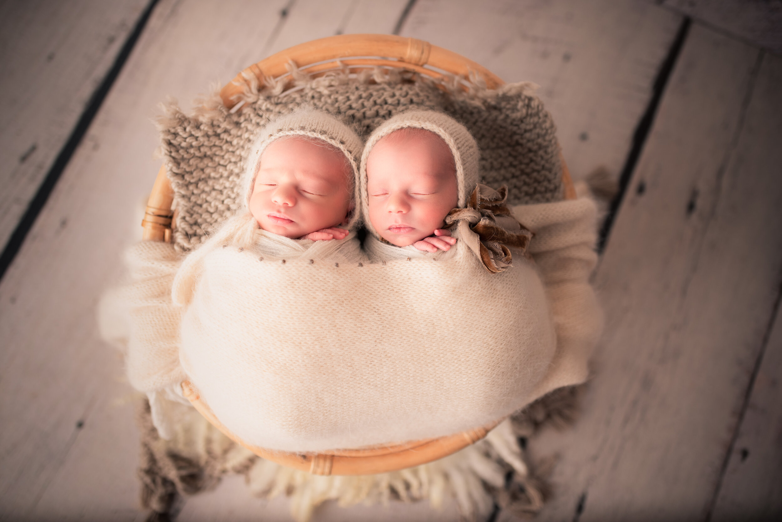 Newborn_Leo+Eli_17Days-14.jpg