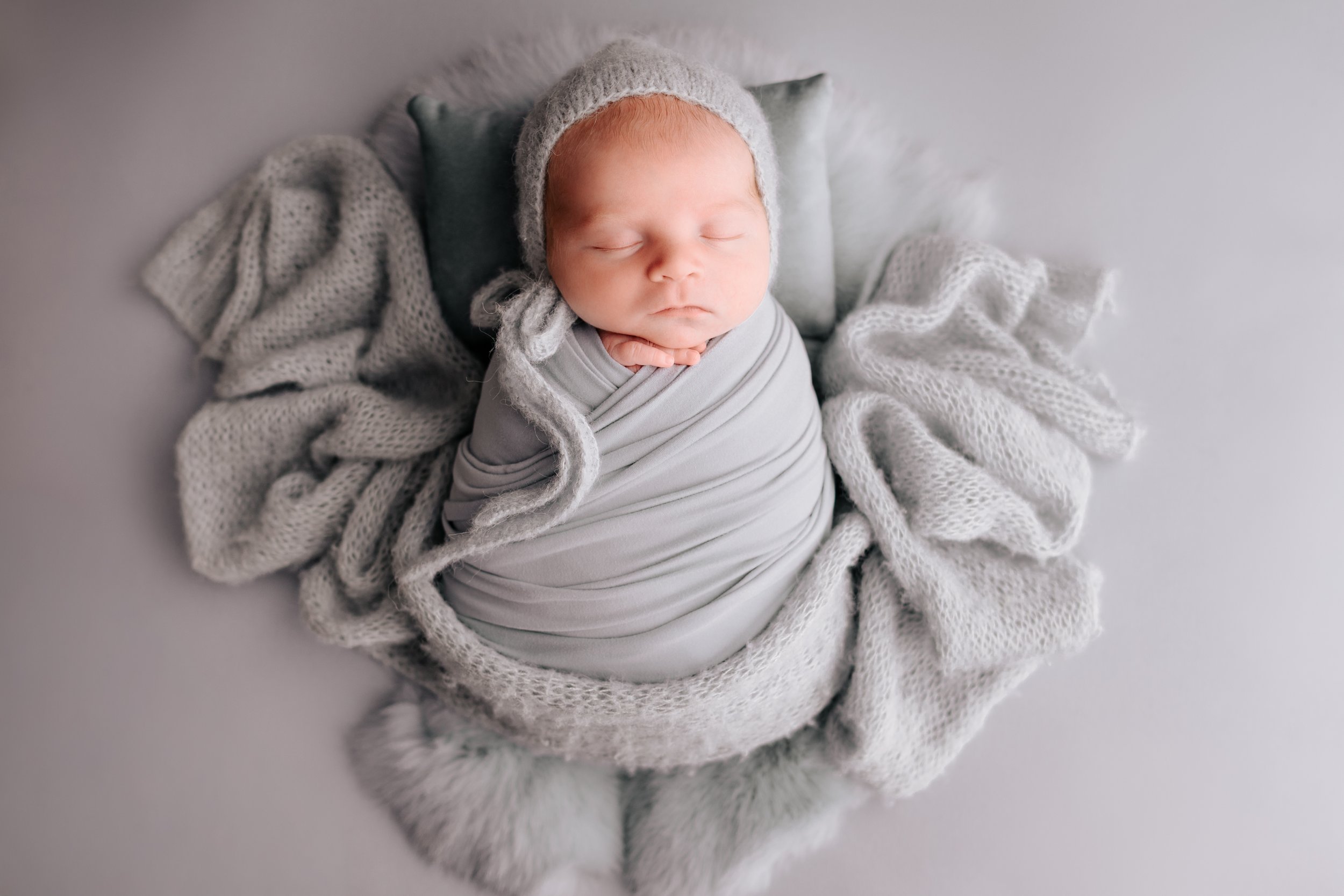 Benjamin | 8 Days