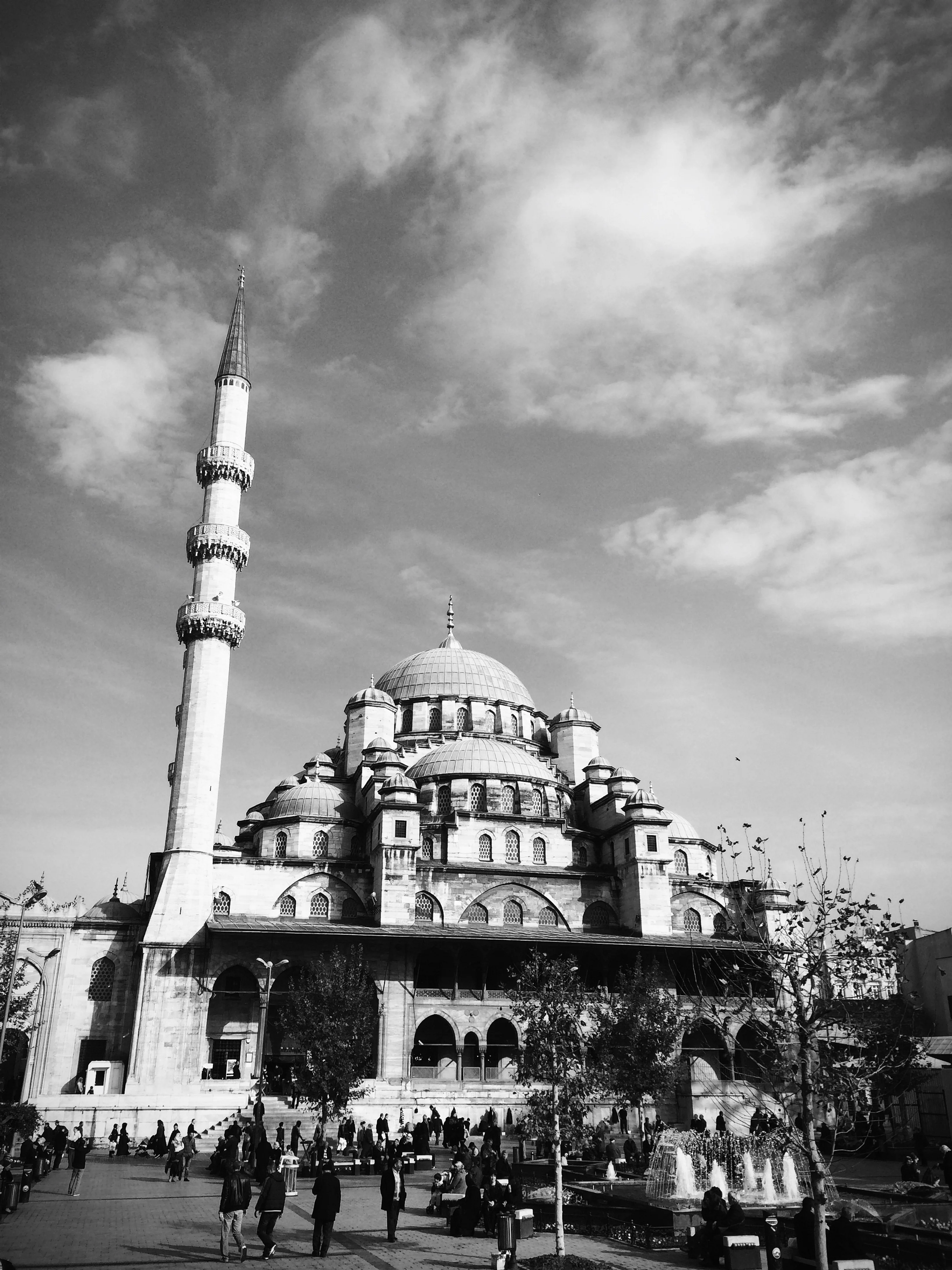 One of the many mosques. This one is Yeni Cami by the Spice Bazaar along the water and Galata Bridge.