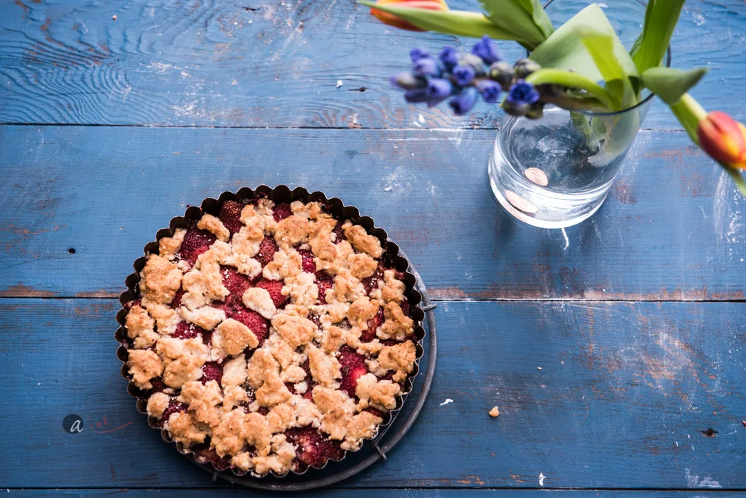 GF-strawberry-crumble.jpg