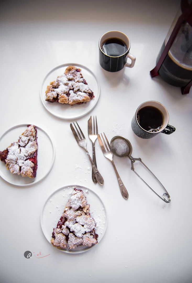 coffee-and-crumble.jpg