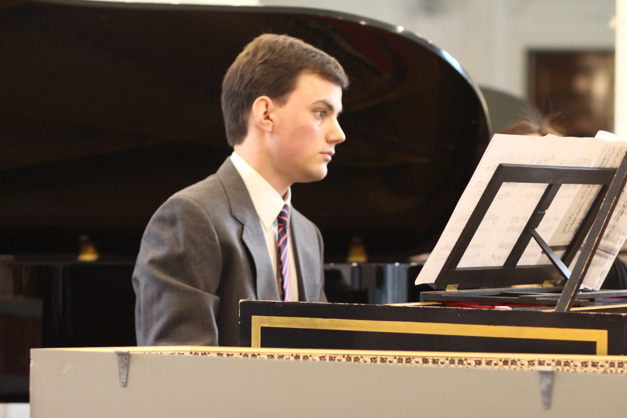 Music student Caleb Jaster performing. Photo credit: Vanilla Kalai Anandam