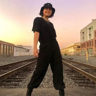  What are SLC Students Wearing During the Pandemic?: Spotlight on Sophomore Chiara Lindsay