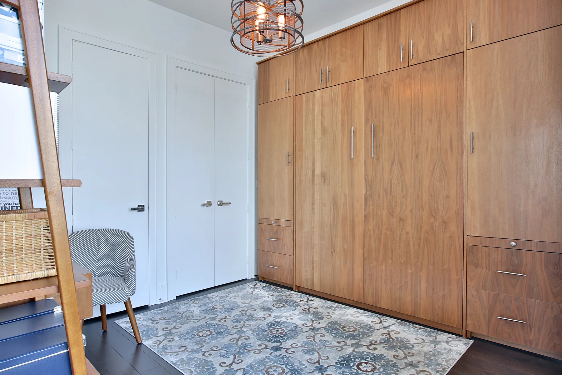 Use as a den or dressing room when all is packed up.
