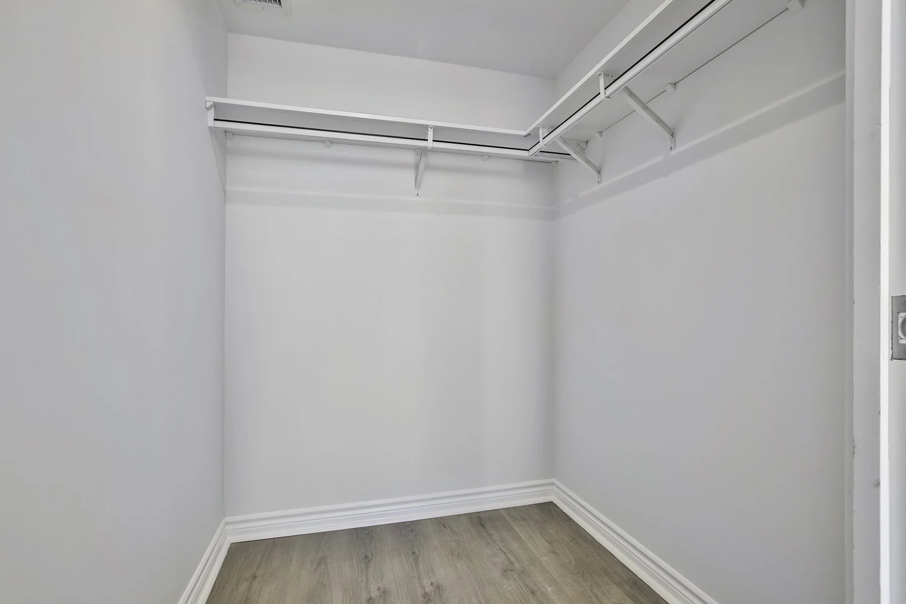 2I1A9043.jpg