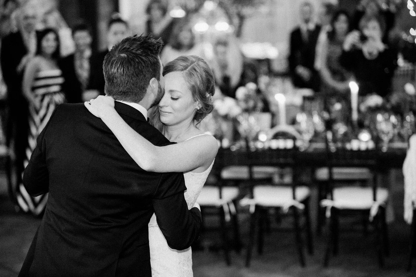 old_edwards_inn_wedding_Natalie_watson_photography_085.jpg