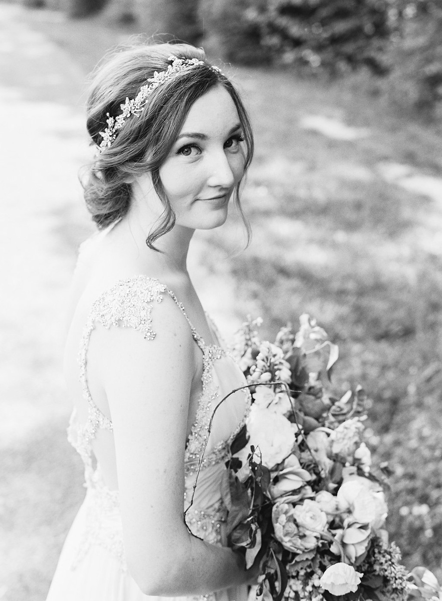 natalie_watson_blackberryfarm_wedding_larkine021.jpg