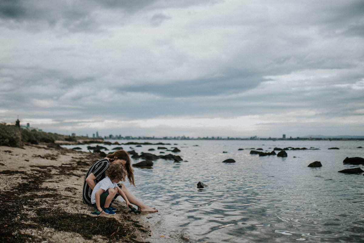 sophie-timothy-melbourne-family-photographer-hannamatt-11.jpg