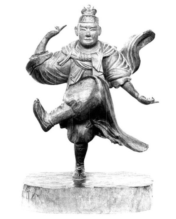 Busaganashi Statue