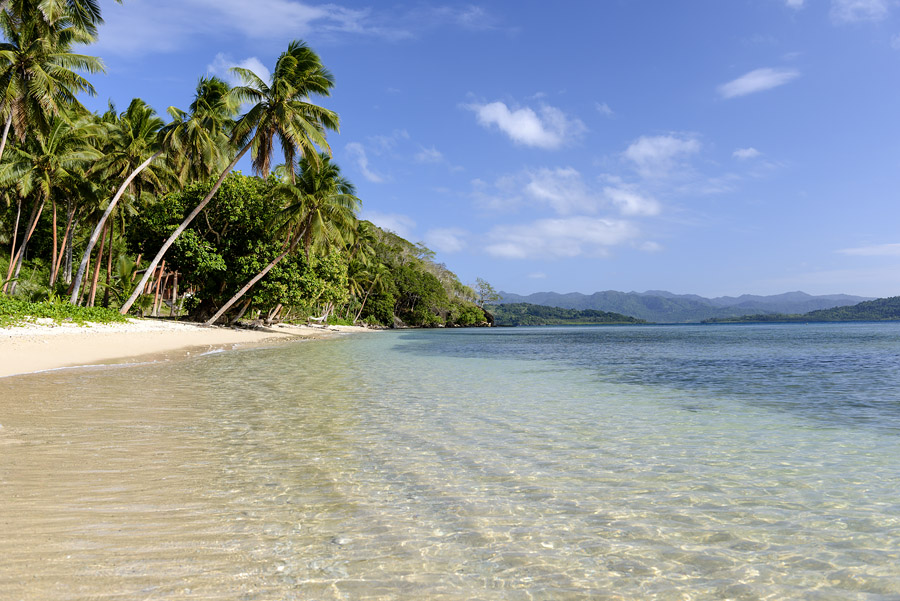 fiji island resorts luxury location
