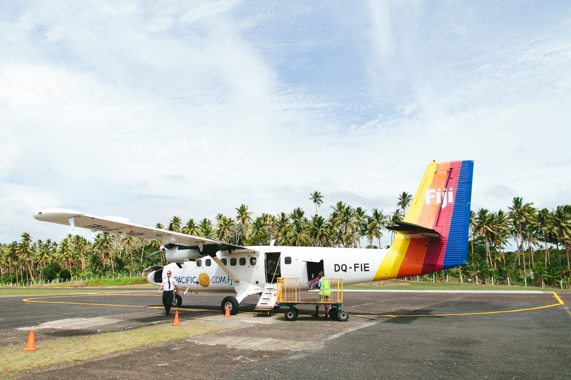 Fly Taveuni Savusavu Fiji Islands