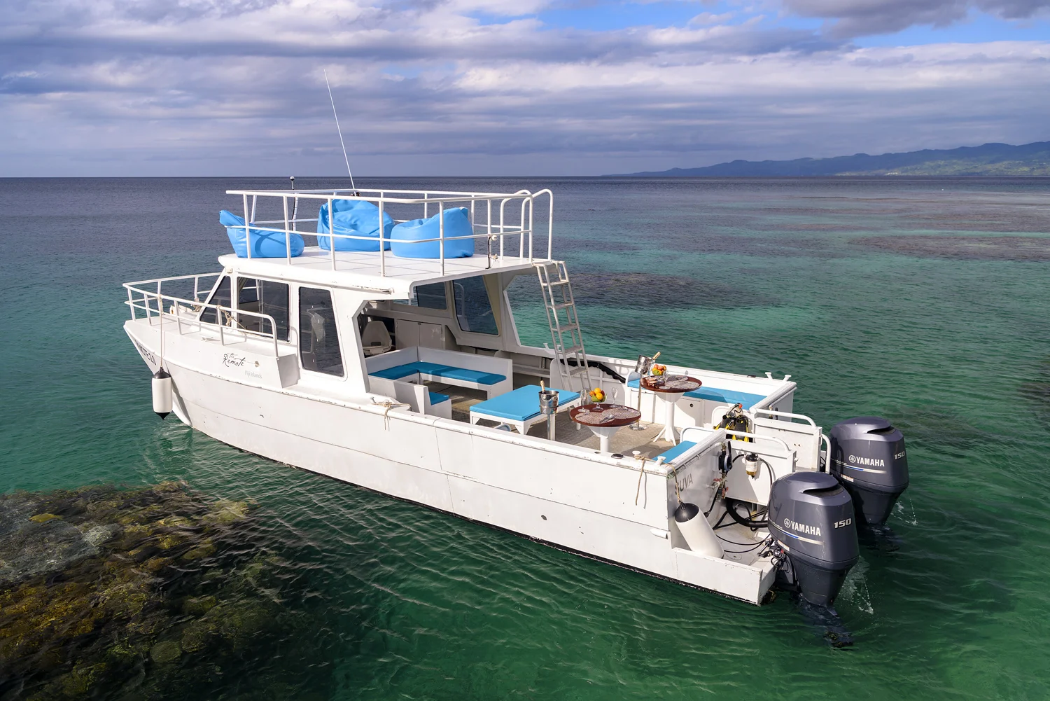Remote Resort Fiji Islands 2.0 Snorkel Boat.jpg