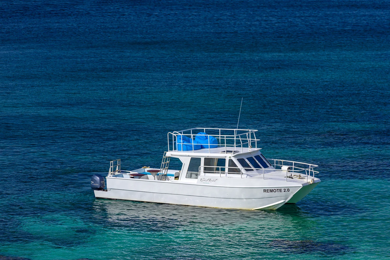 Fiji Resort - Remote 2.0 Boat on the Rainbow Reef, Vanua Levu