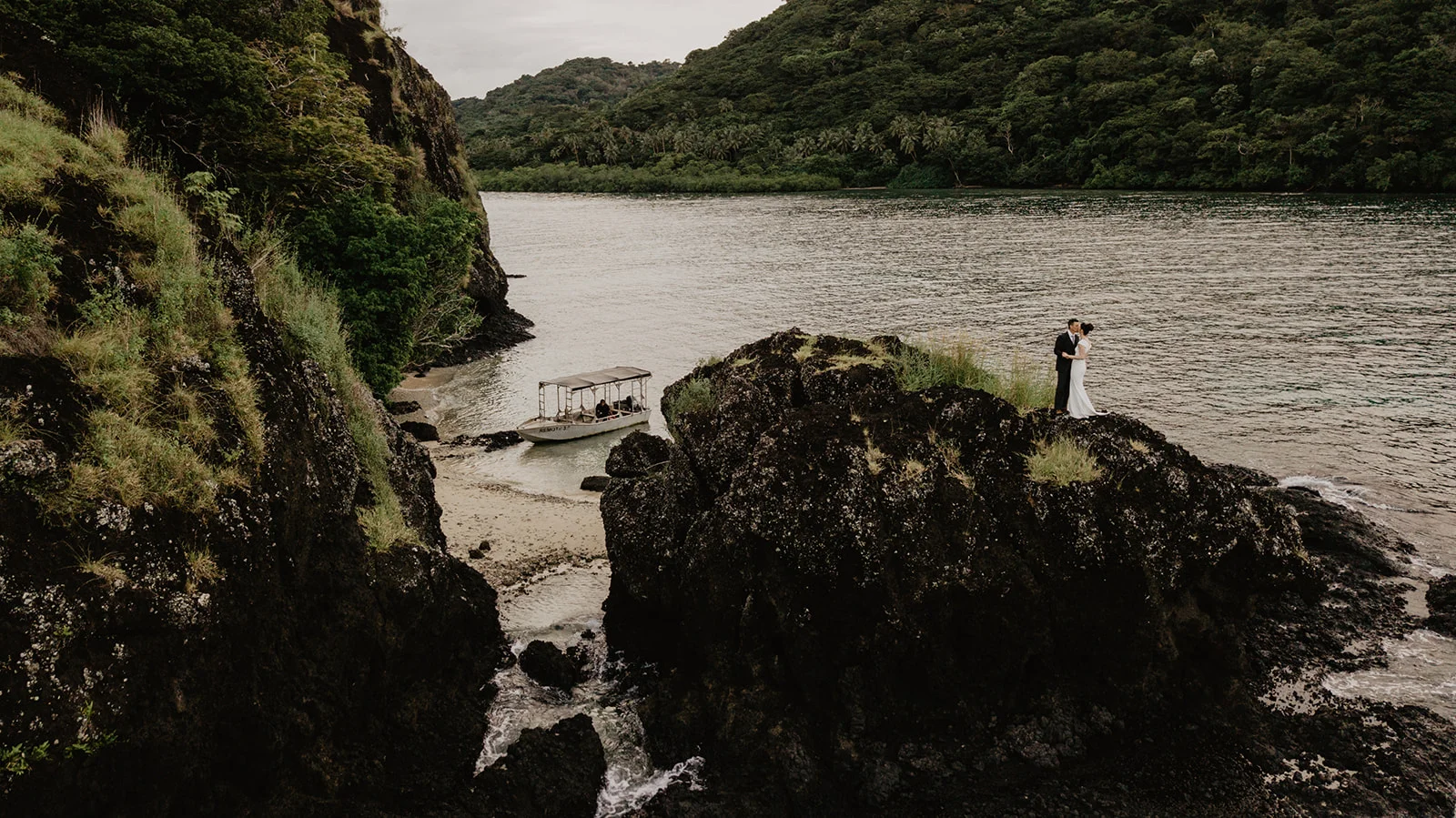 2019-05-06 Jaclyn and Wayne Remote Resort 3-32_websize.jpg