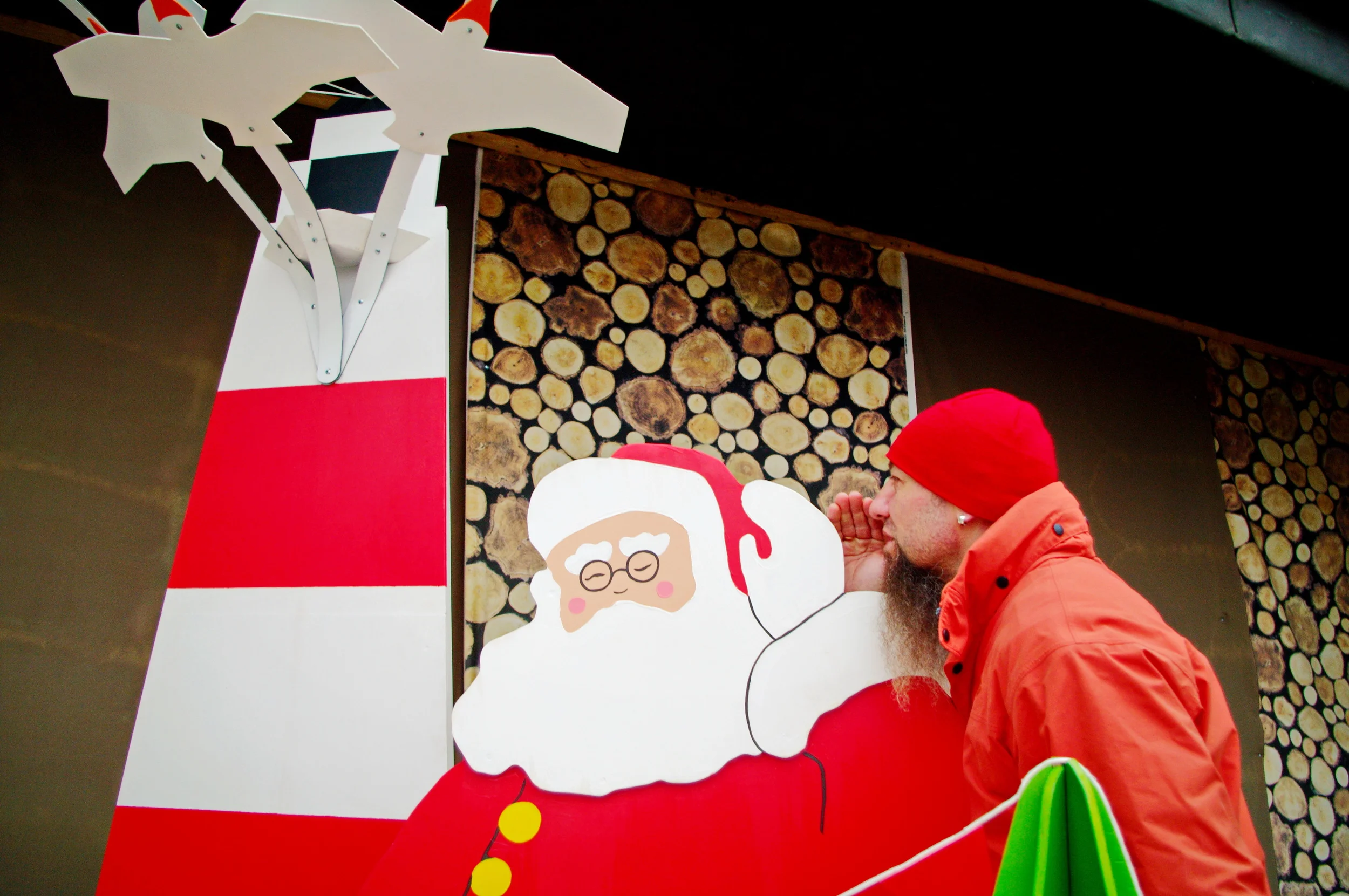  Всё слышит! 