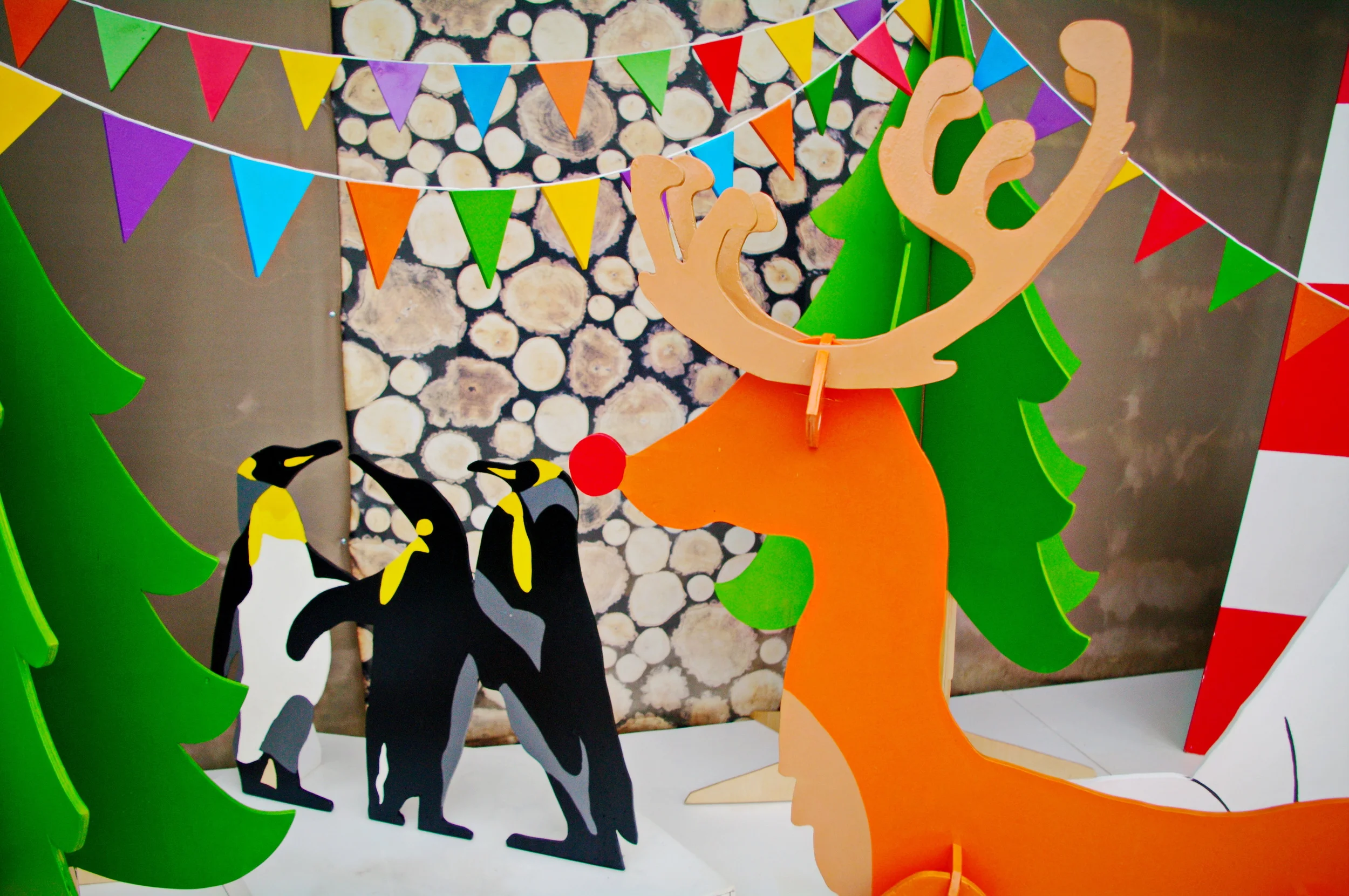  Пингвины на льдине 