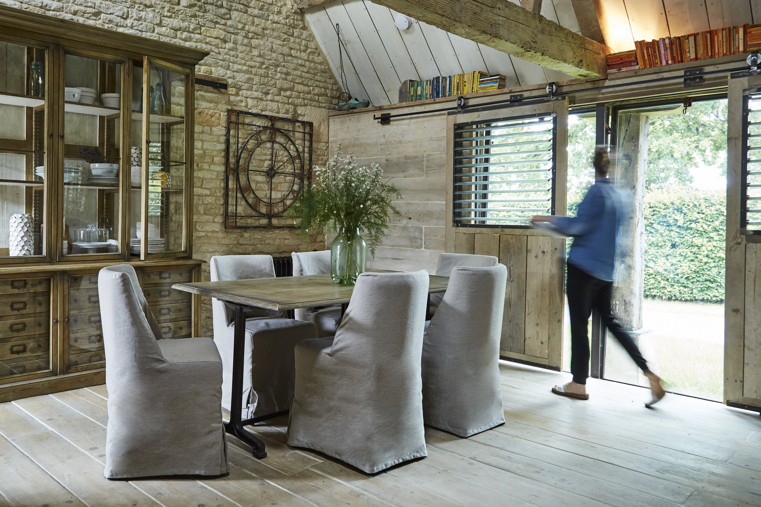 INDIGO_TRINITY_BARNS1424 2 1.jpg