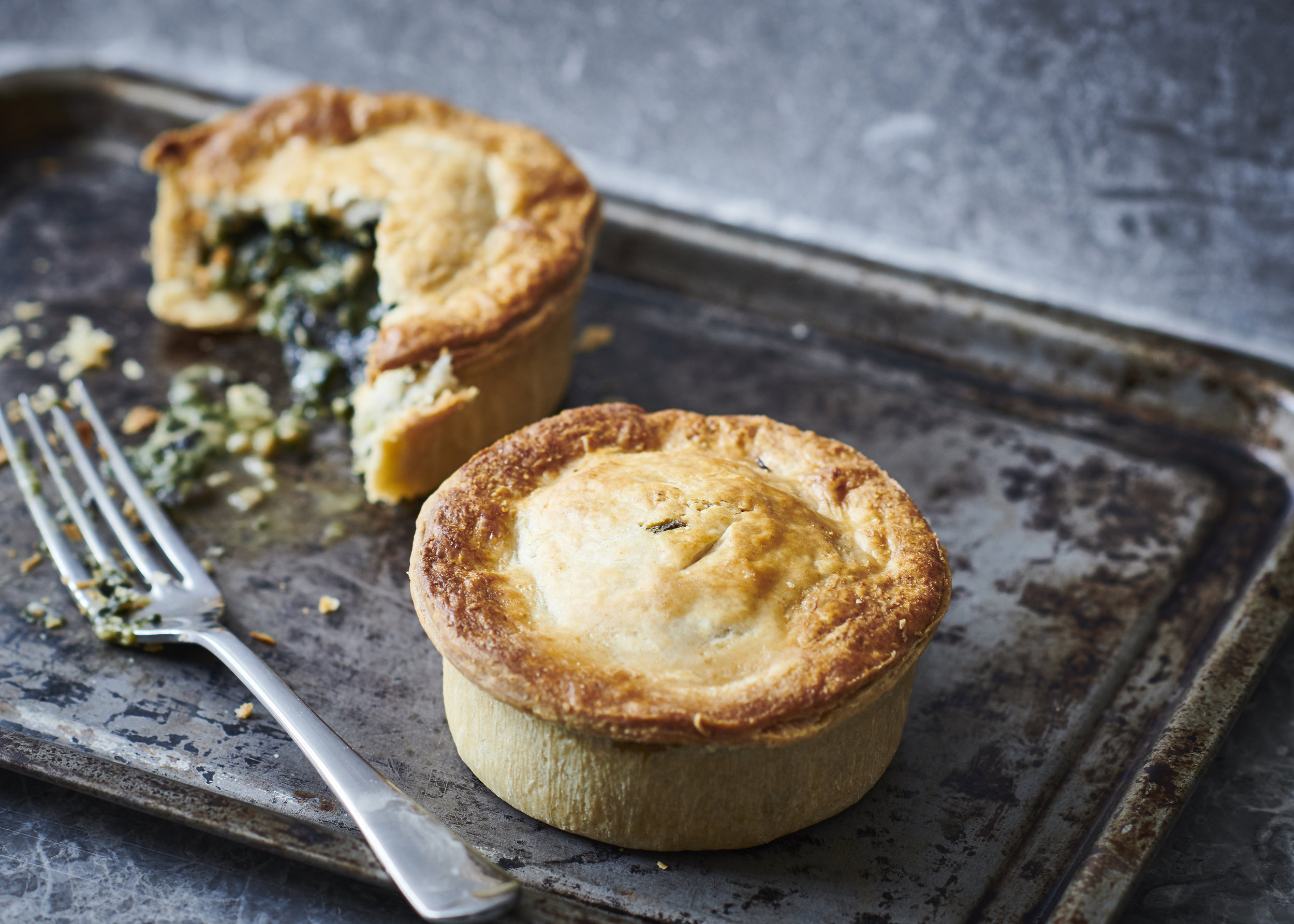 SPINACH_MUSHROOM_WHITE_TRUFFLE_PIE_CAMEO_05.jpg