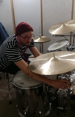 Jack setting up