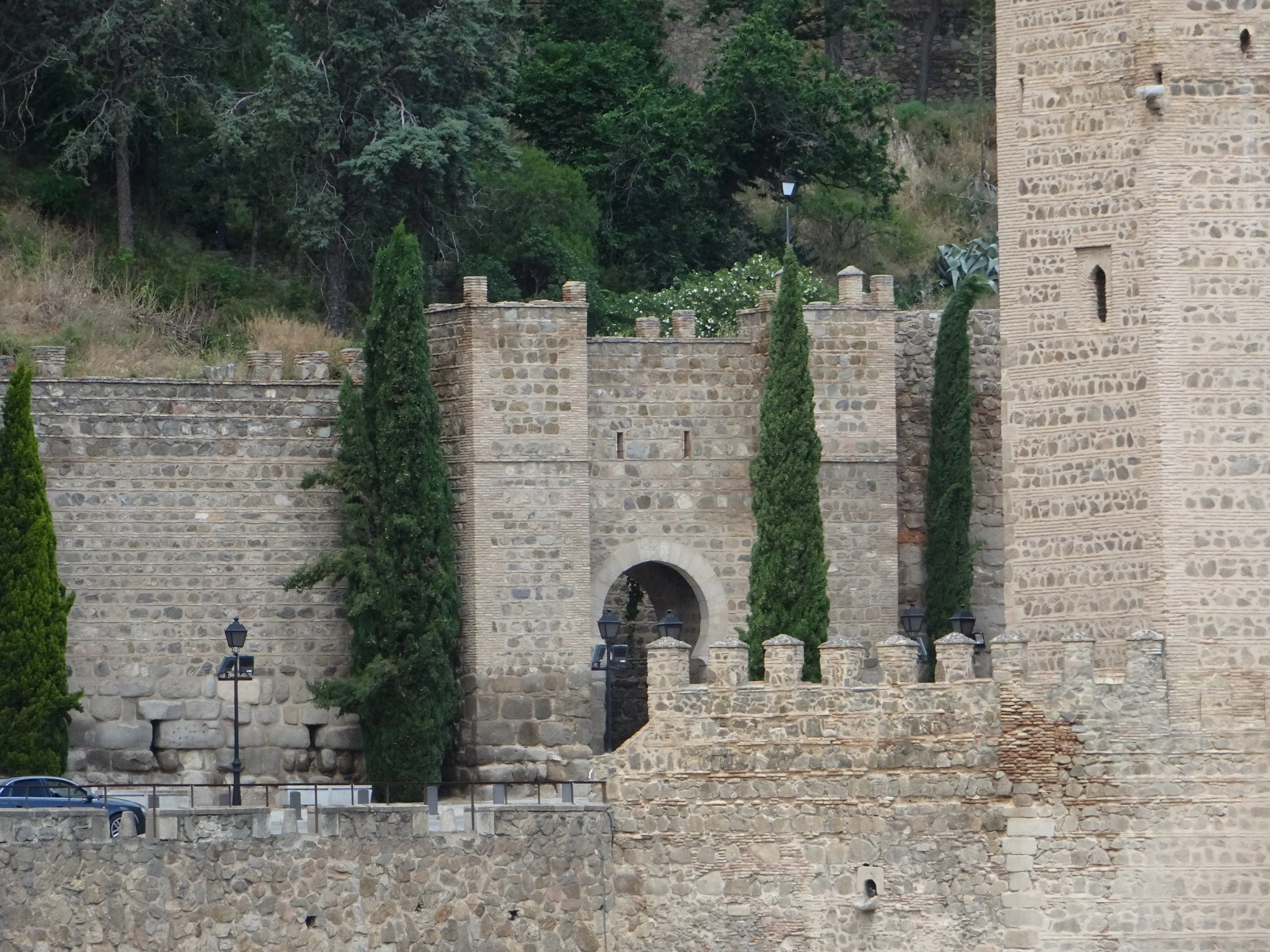 bom-90-alcantara-toledo-10.jpg