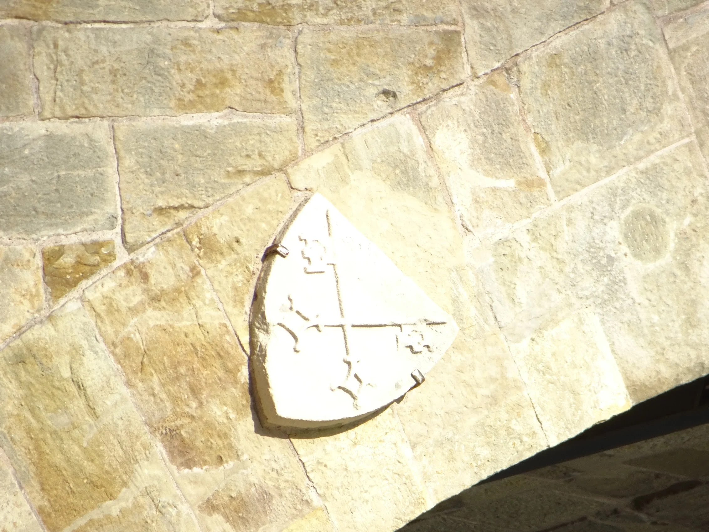 Do these to plaques mark the parishes on each side? The Cathedral is St Peter’s certainly. There is a core hole too, I see.