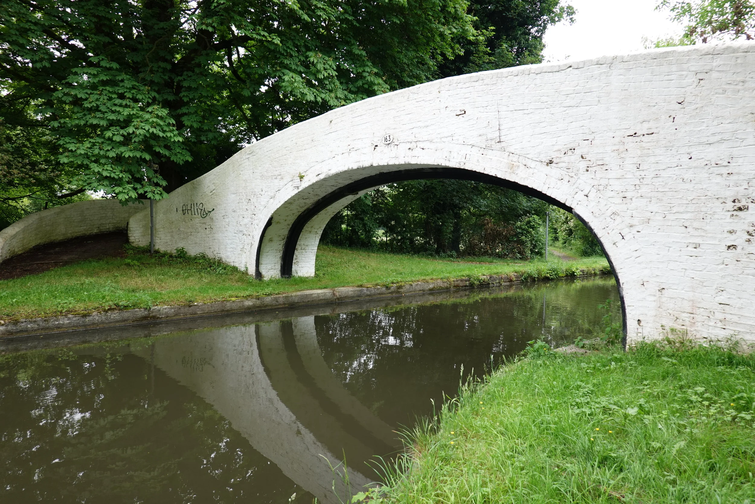 103. Winding Bridge, 163 on the Grand Junction Canal