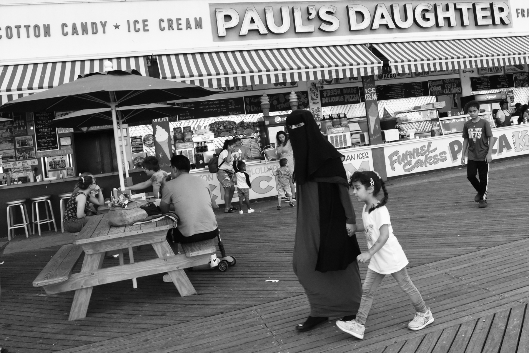 061_Peter_Turnley.jpg