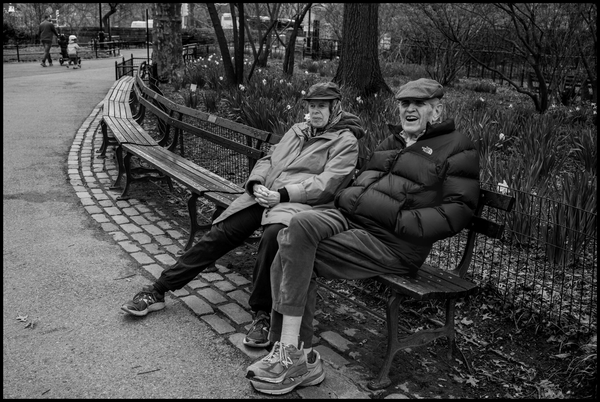  Bob, 97, and Karen, 83 at Central Park.  March 31, 2020. © Peter Turnley.  ID# 09-008 