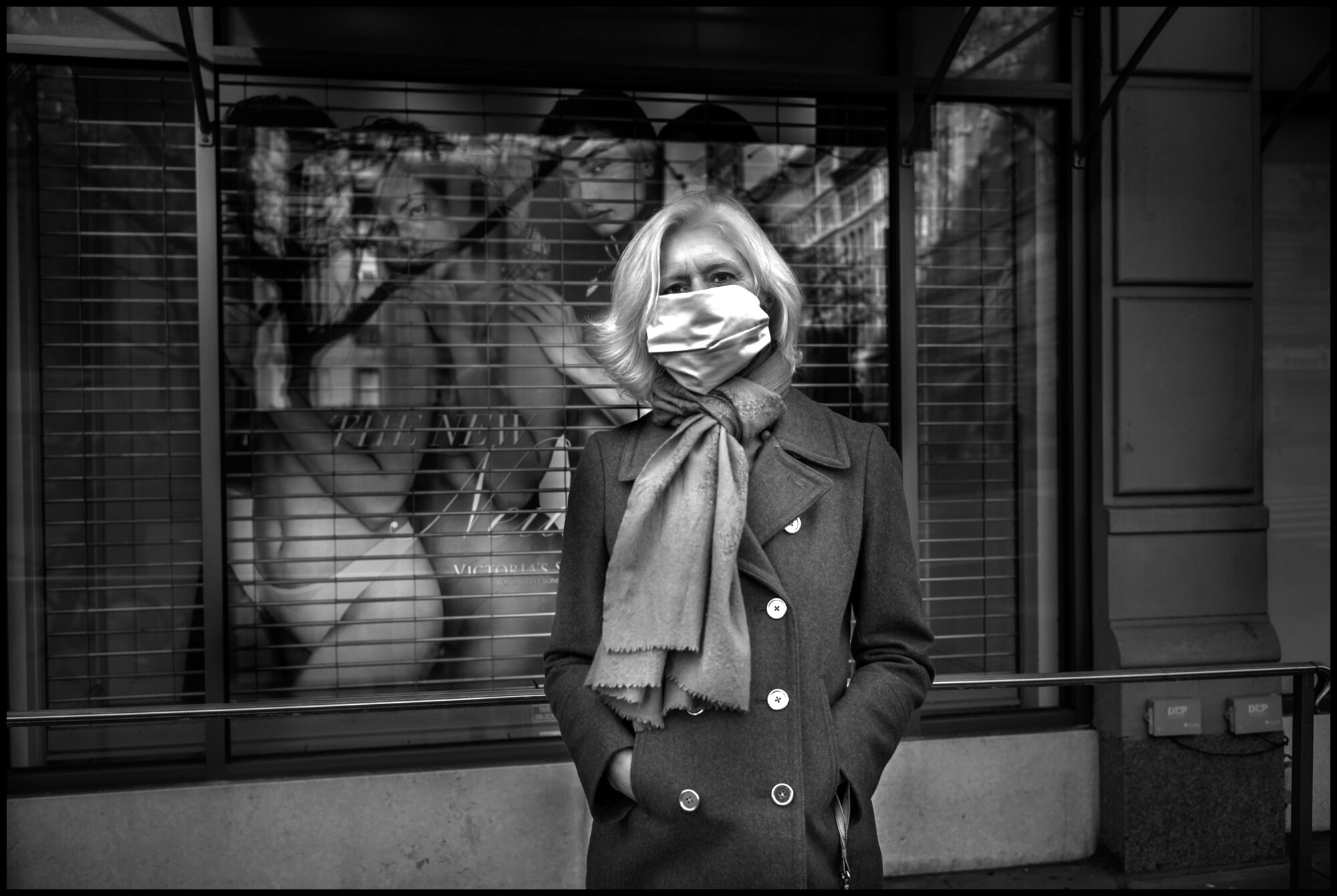  Gretchen.  April 12, 2020. © Peter Turnley  ID# 19-002 
