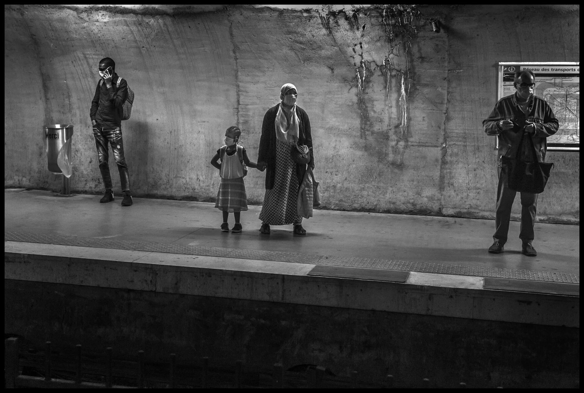  Paris Métro.   May 26, 2020. © Peter Turnley  .ID# P04-029 