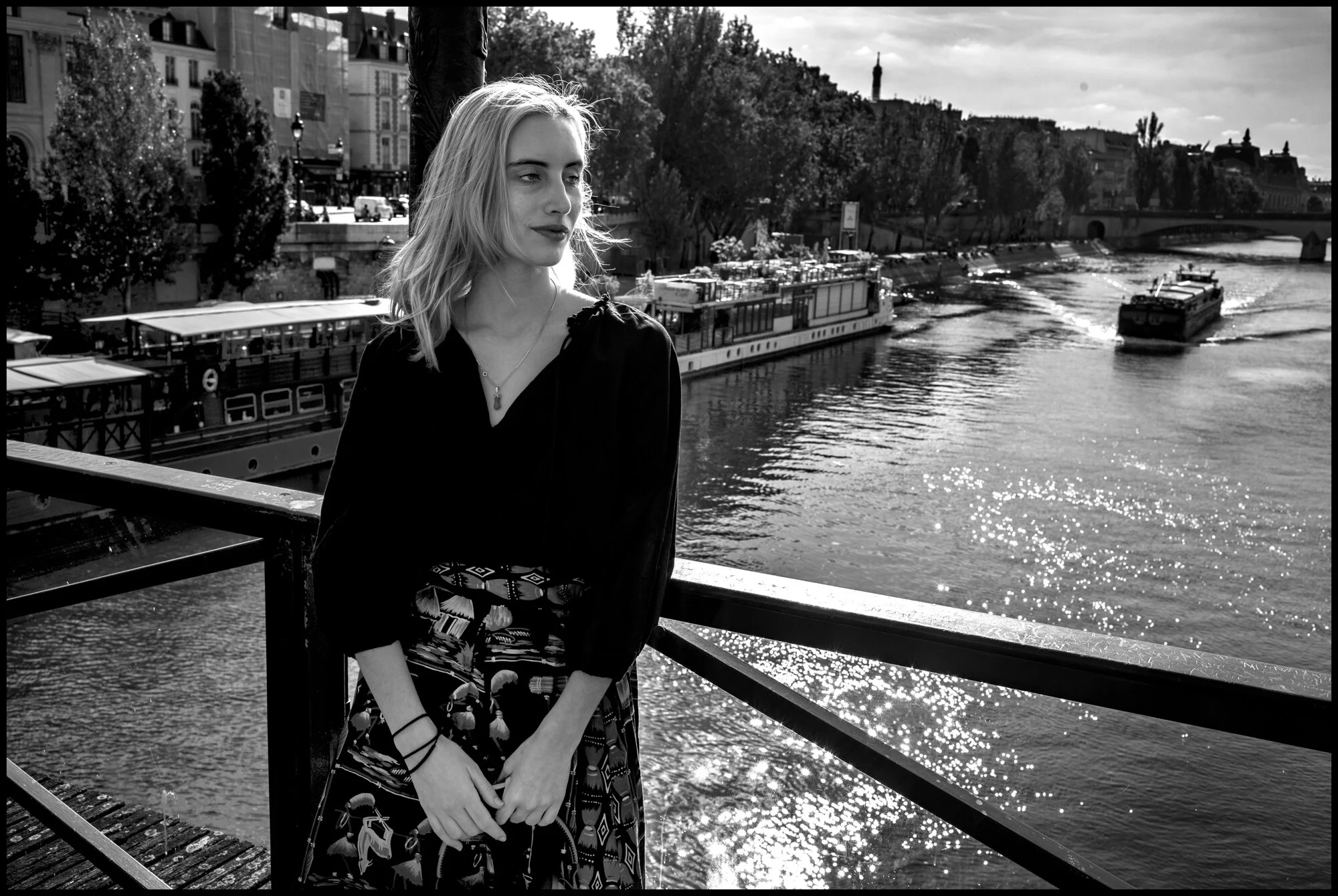  Alice, 20. Le Pont des Arts.   May 27, 2020 © Peter Turnley.   ID# P05-001 