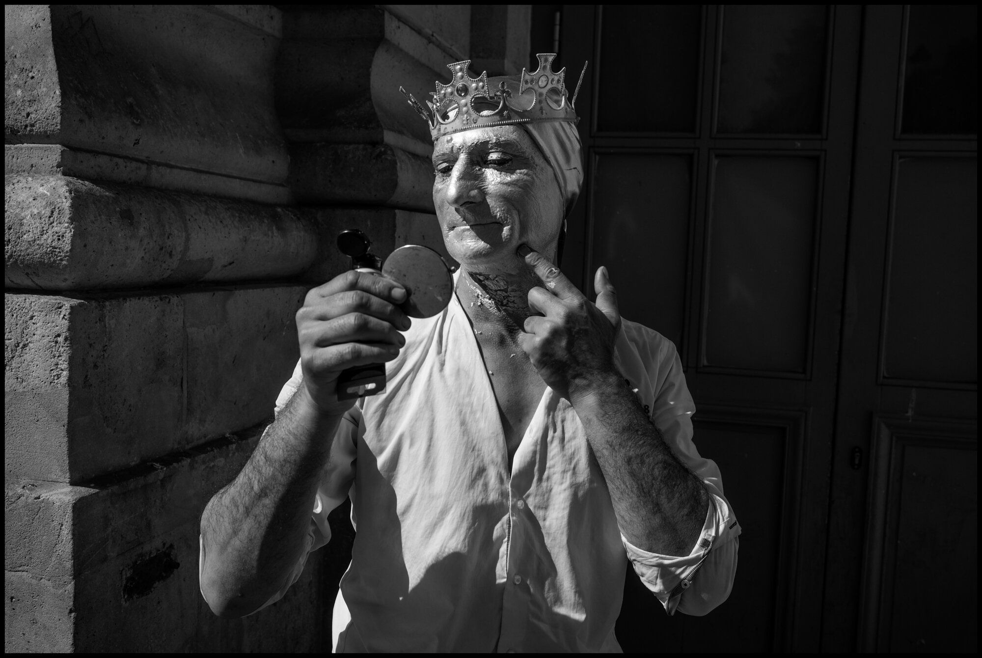  Florin, from Romania. Gare du Nord.  Paris, May 28, 2020. © Peter Turnley.  ID# P07-005 