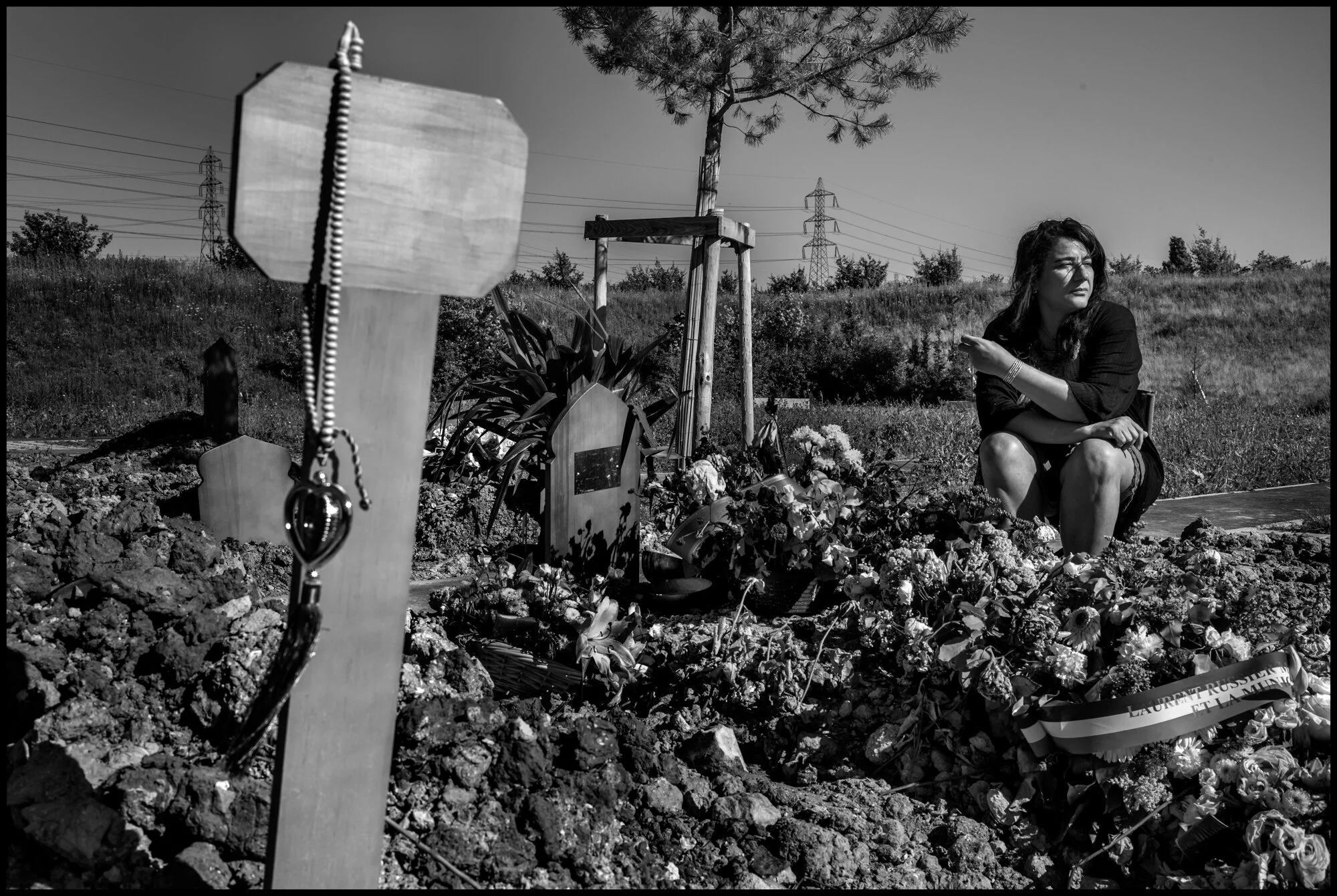  Zakia. St. Denis, France.   May 29, 2020. © Peter Turnley.  ID# P08-007 