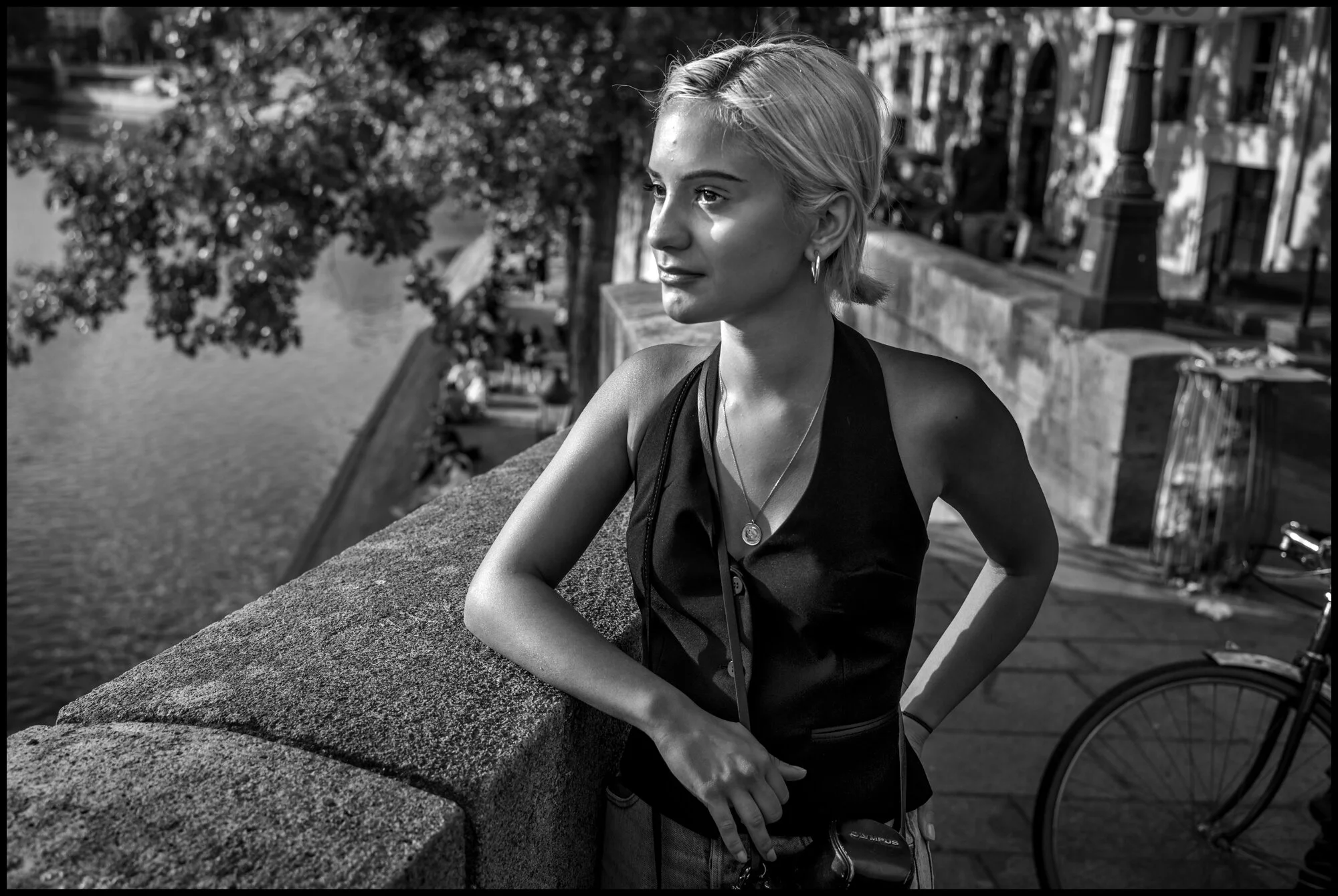  Alaa, Ile St. Louis, Paris.  May 31, 2020. © Peter Turnley.  ID# P11-008 
