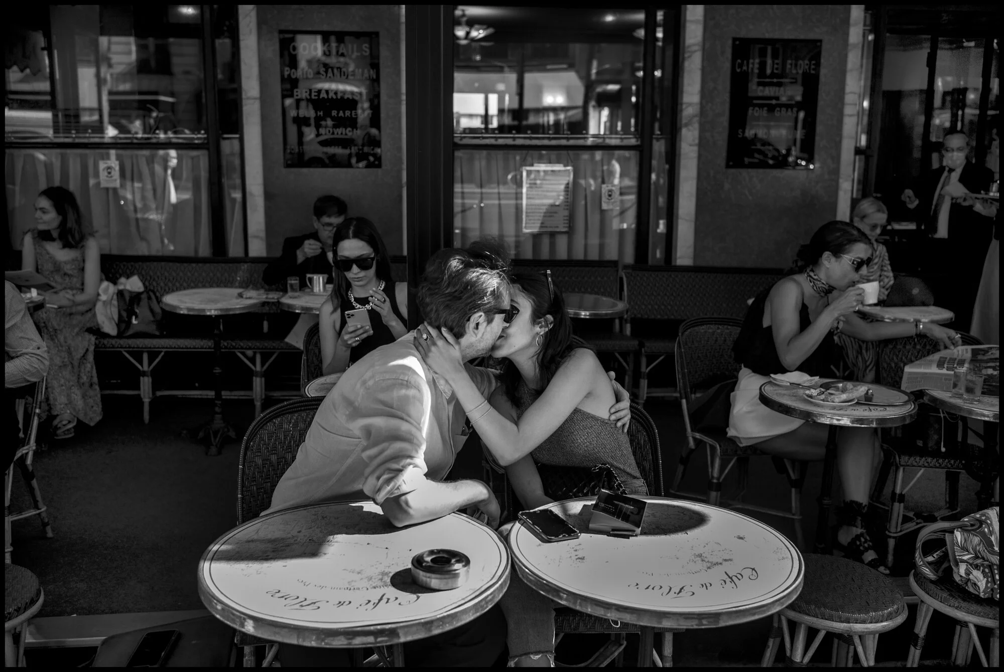  Chaïmaa et Cyril, Café de Flore, Paris.  June 2, 2020. © Peter Turnley.   ID# P13-022 