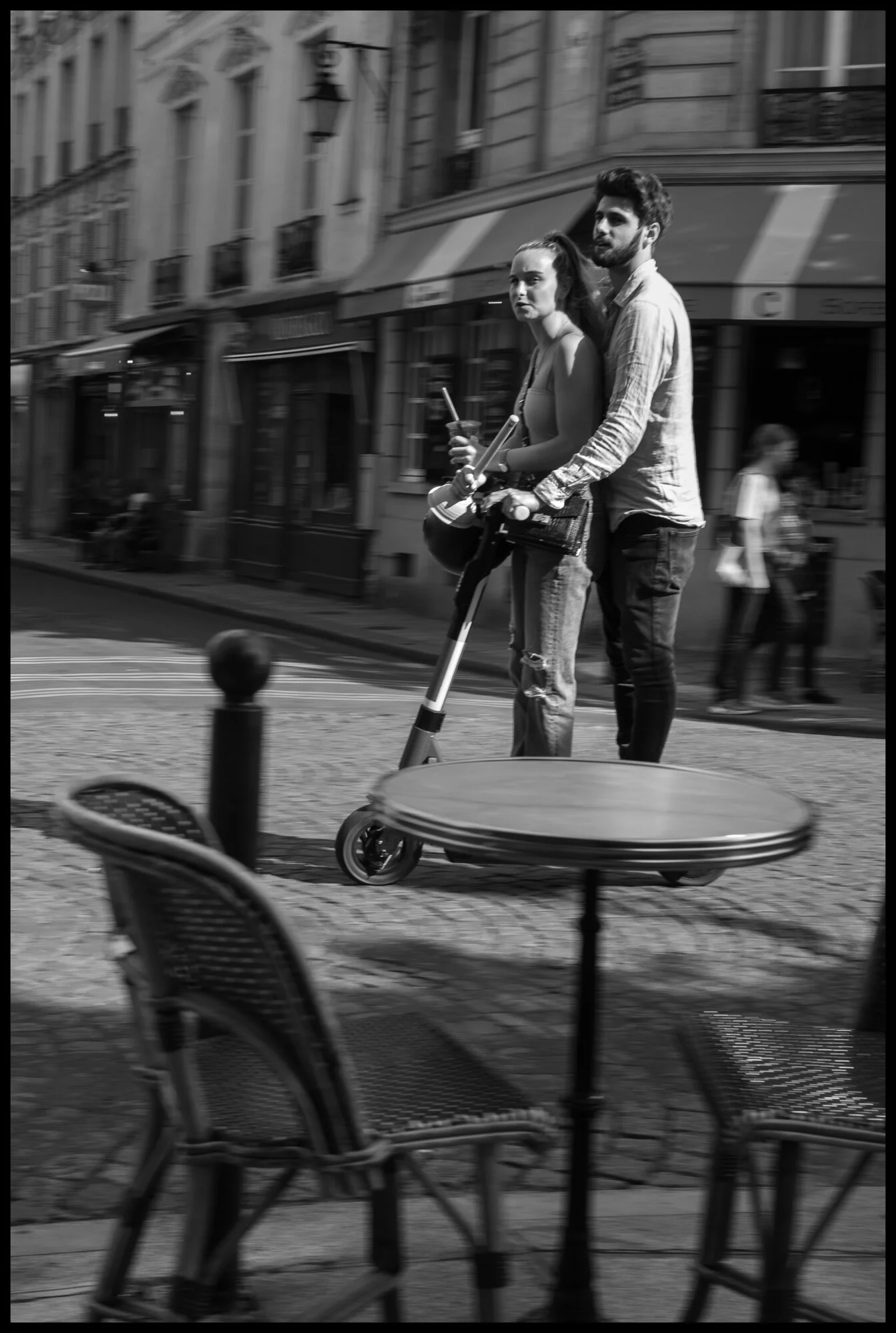  Île Saint-Louis, Paris.  June 3, 2020. © Peter Turnley.   ID# P14-006 