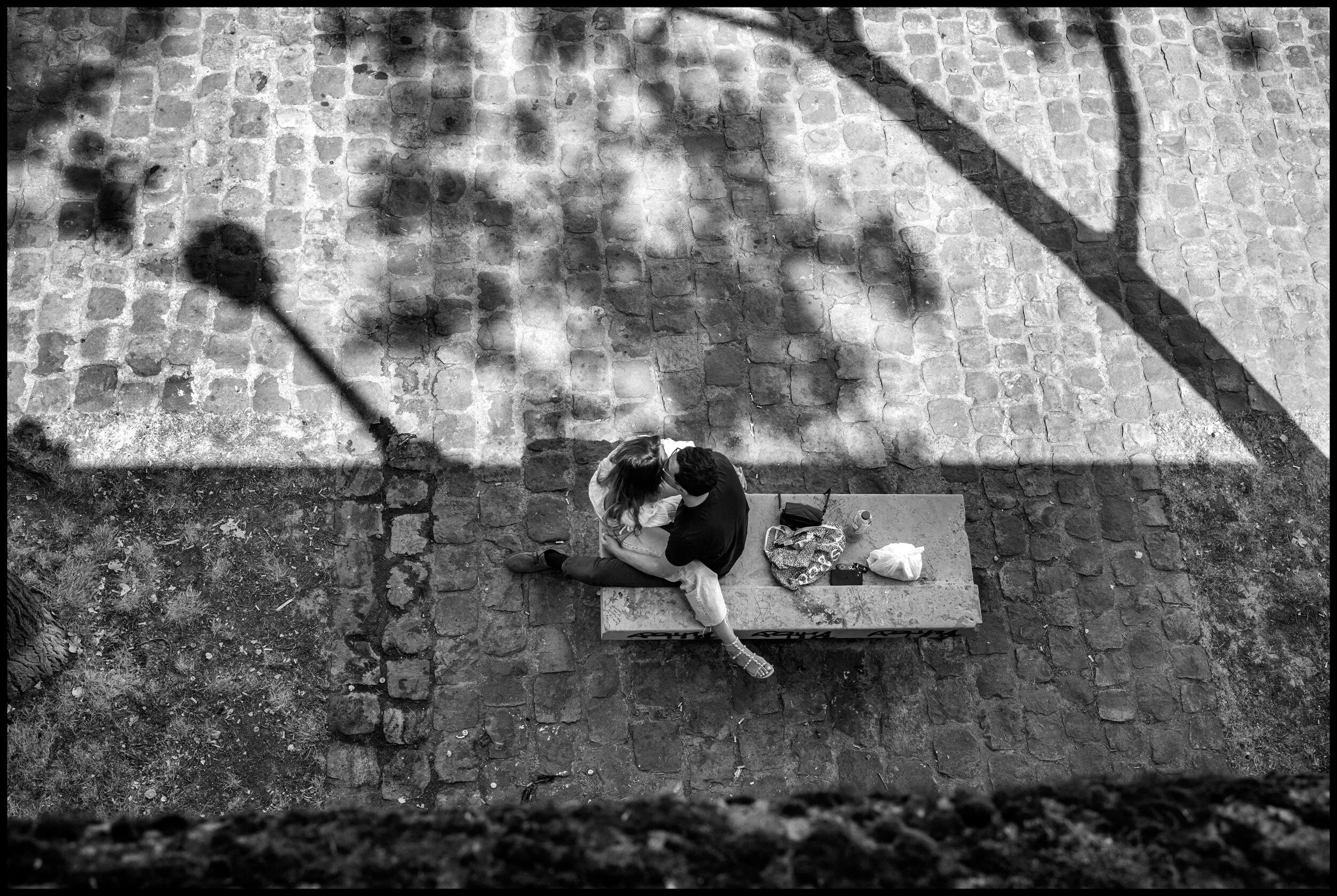  Île Saint-Louis, Paris.  June 3, 2020. © Peter Turnley.   ID# P14-022 