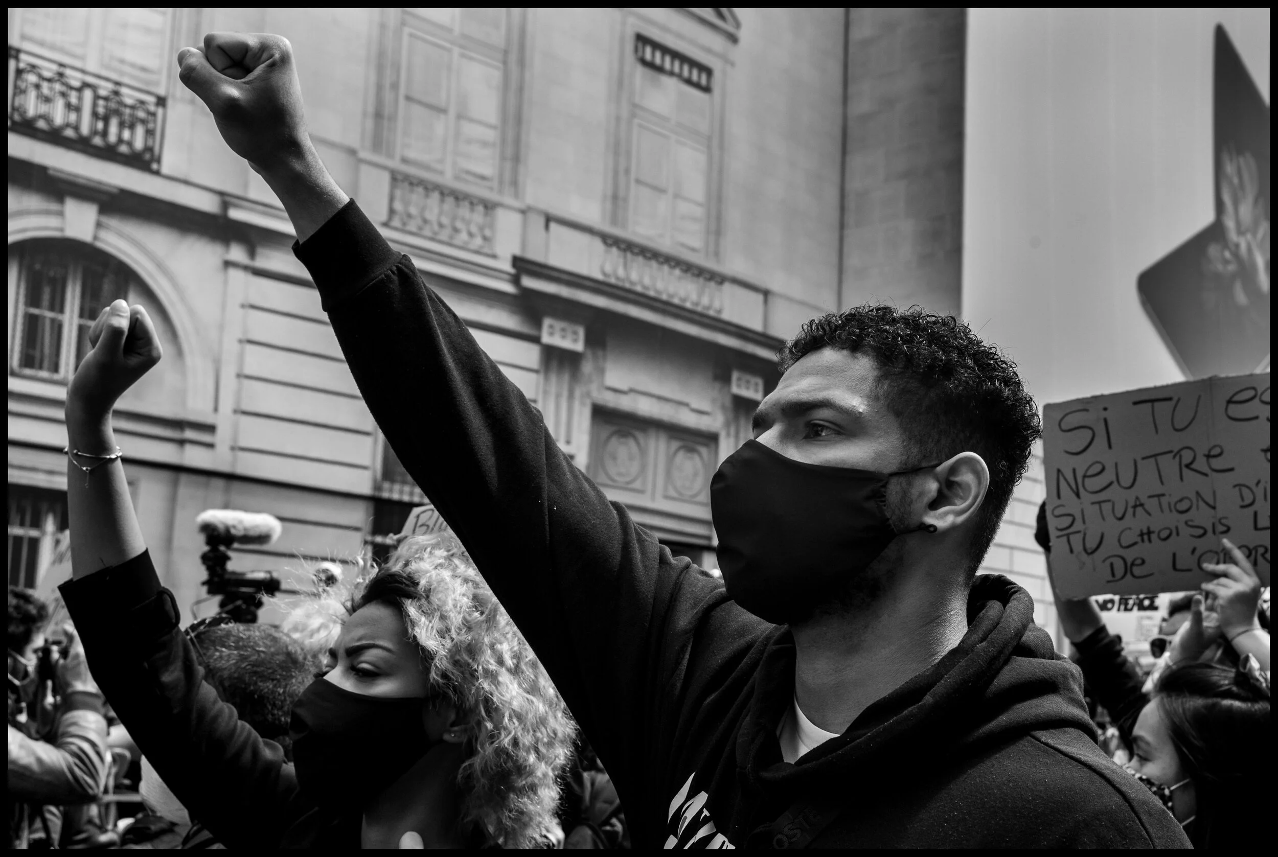  Place de la Concorde, Paris.  June 6, 2020. © Peter Turnley.  ID# P16-020 