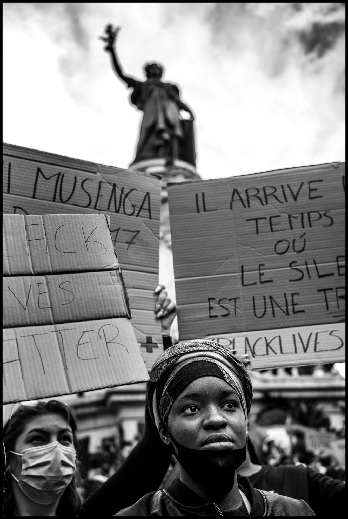  Place de la République, Paris.  June 13, 2020. © Peter Turnley.  ID# P27-004 