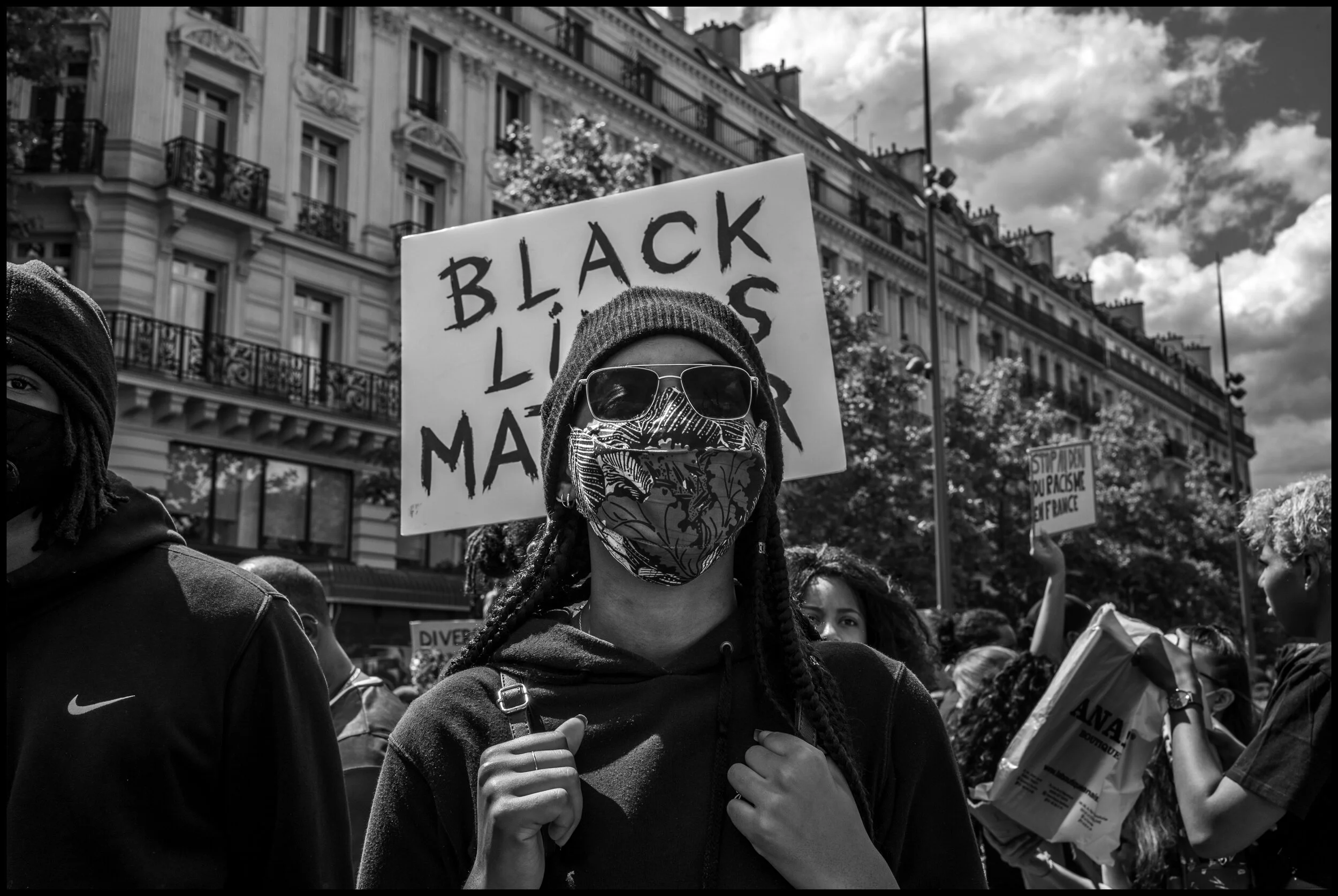  Place de la République, Paris.  June 13, 2020. © Peter Turnley.  ID# P27-005 