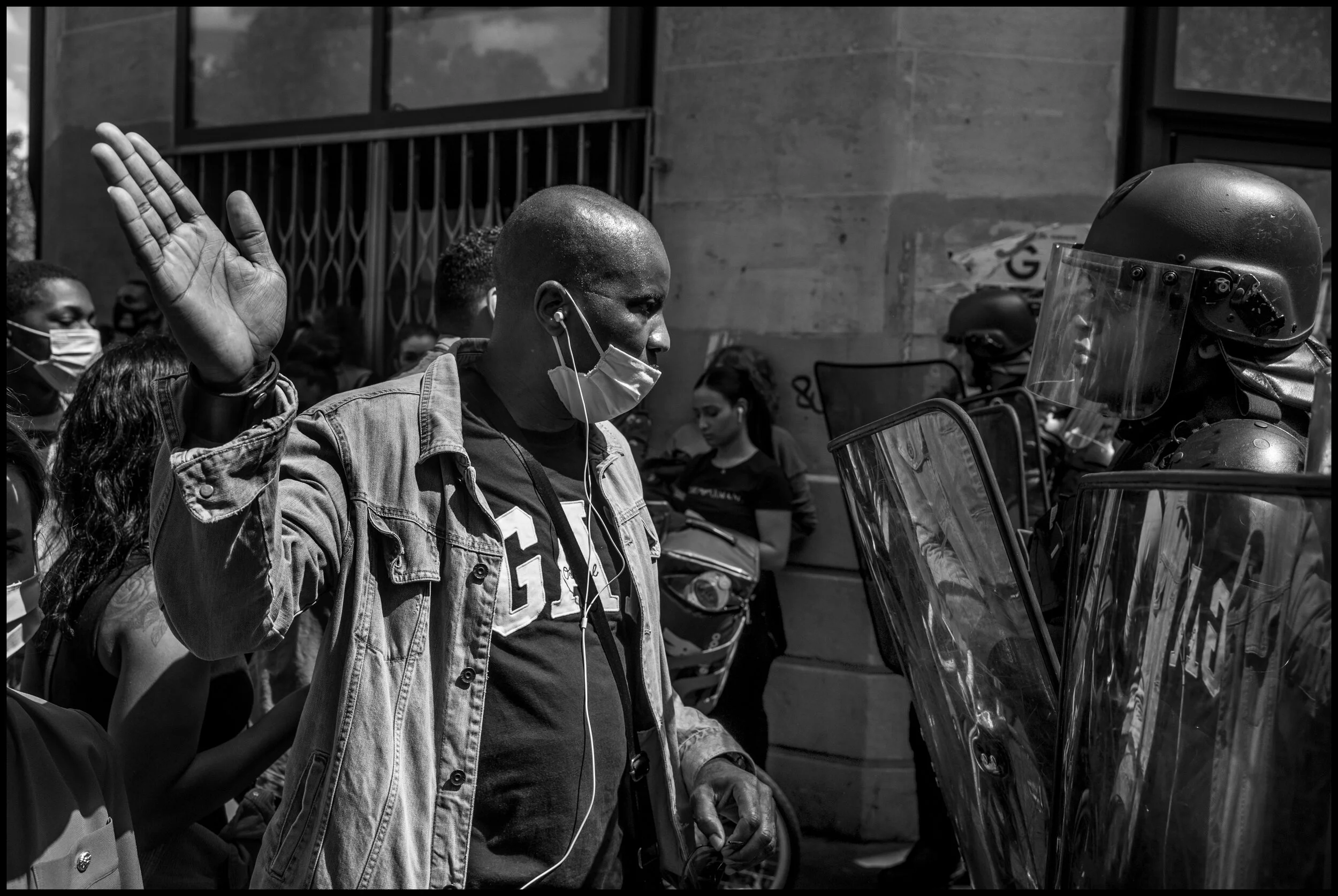  Place de la République, Paris.  June 13, 2020. © Peter Turnley.  ID# P27-018 